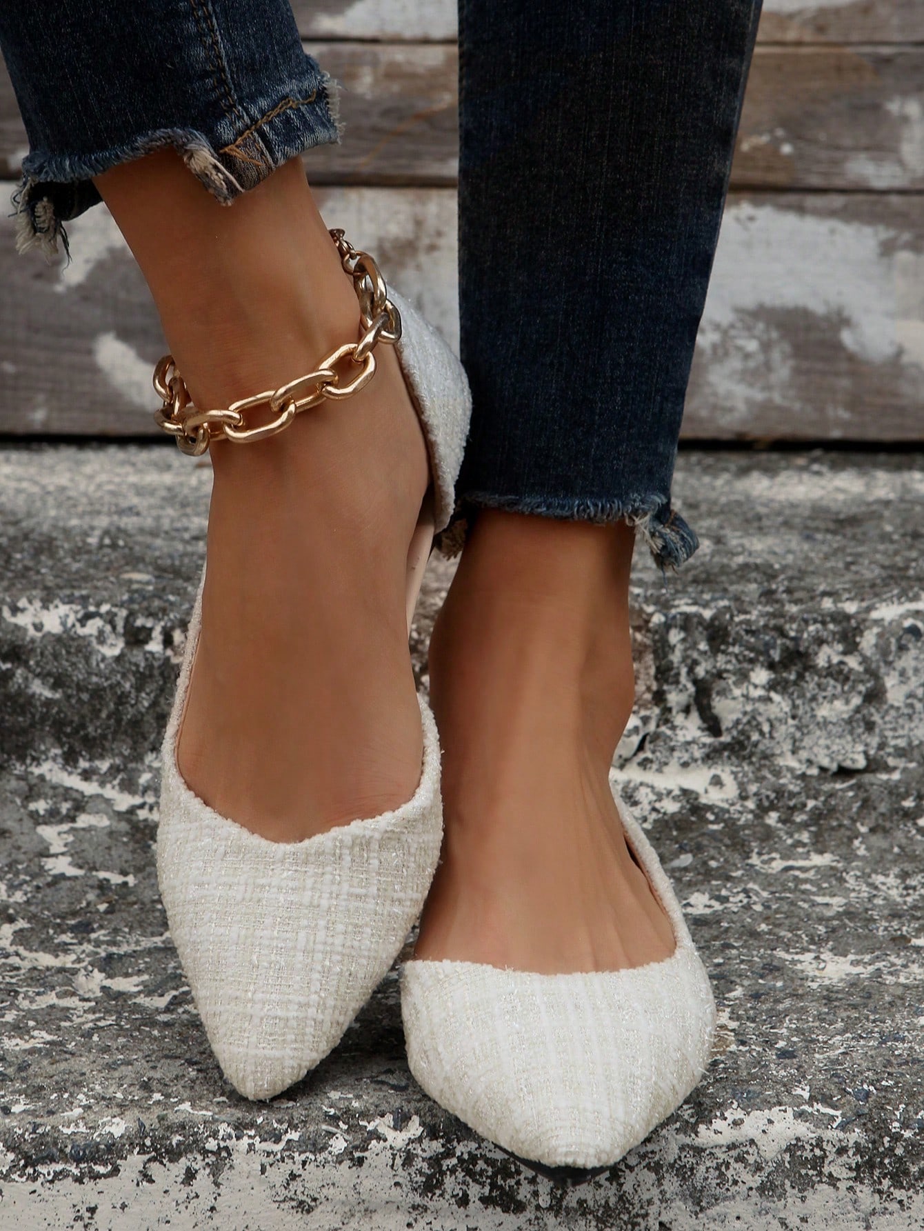 Women Flats