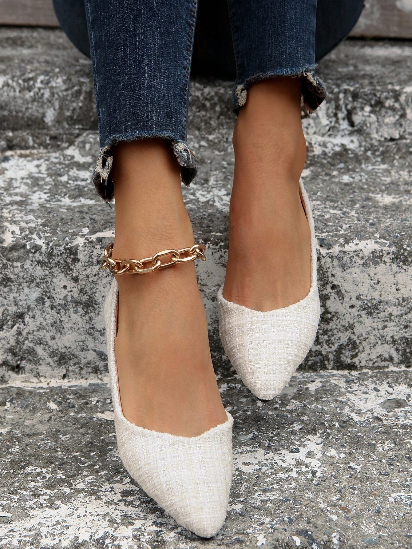 Women Flats