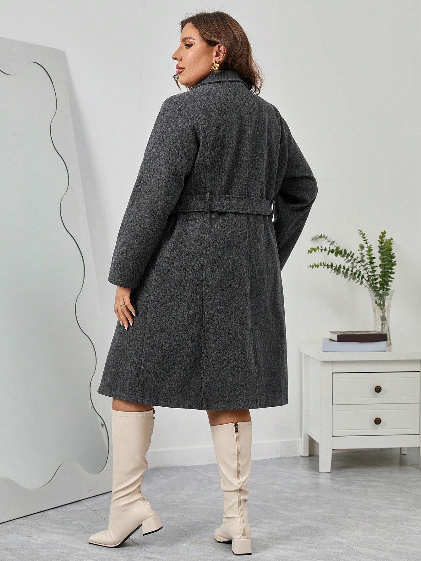 In Long Sleeve Plus Size Overcoats