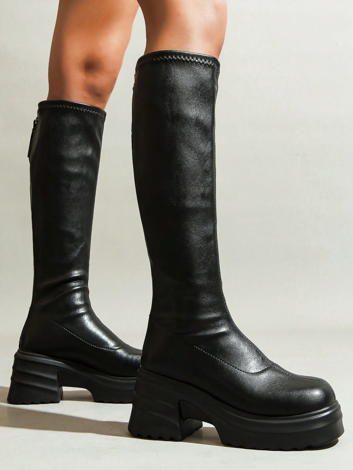 Women Fashion Boots