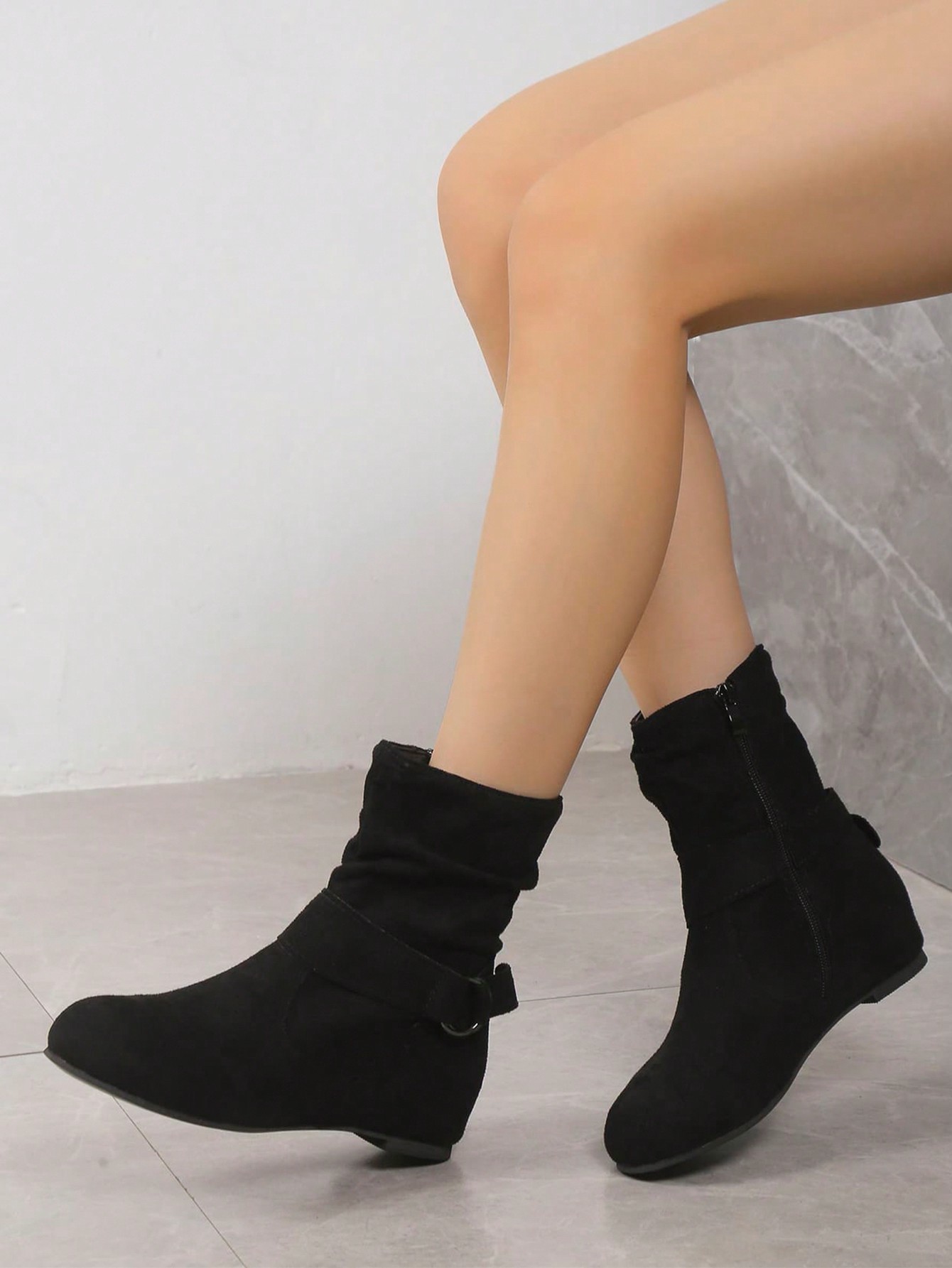 In Black Women Mid-Calf Boots