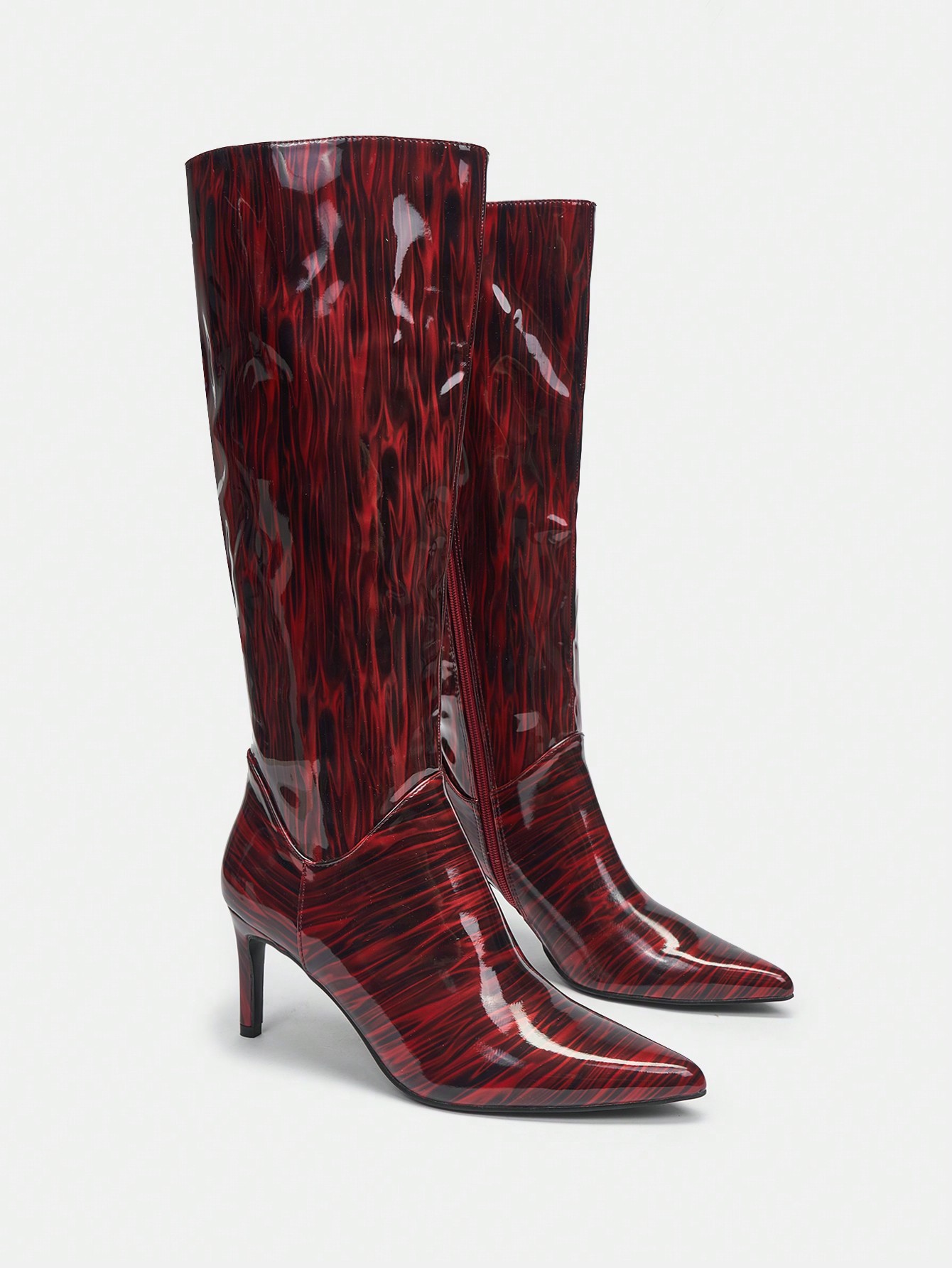 In Burgundy Women Fashion Boots