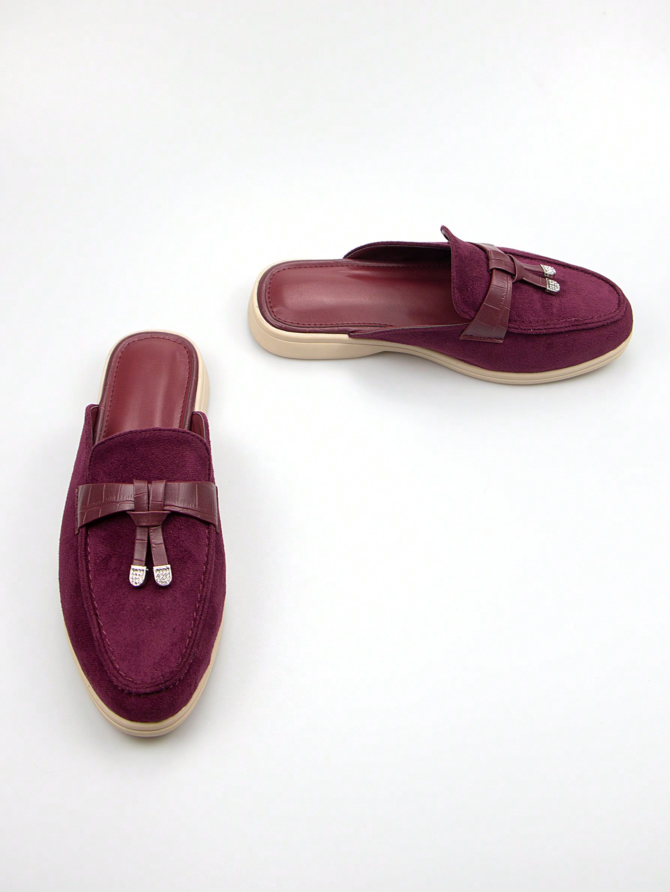 In Burgundy Women Flats