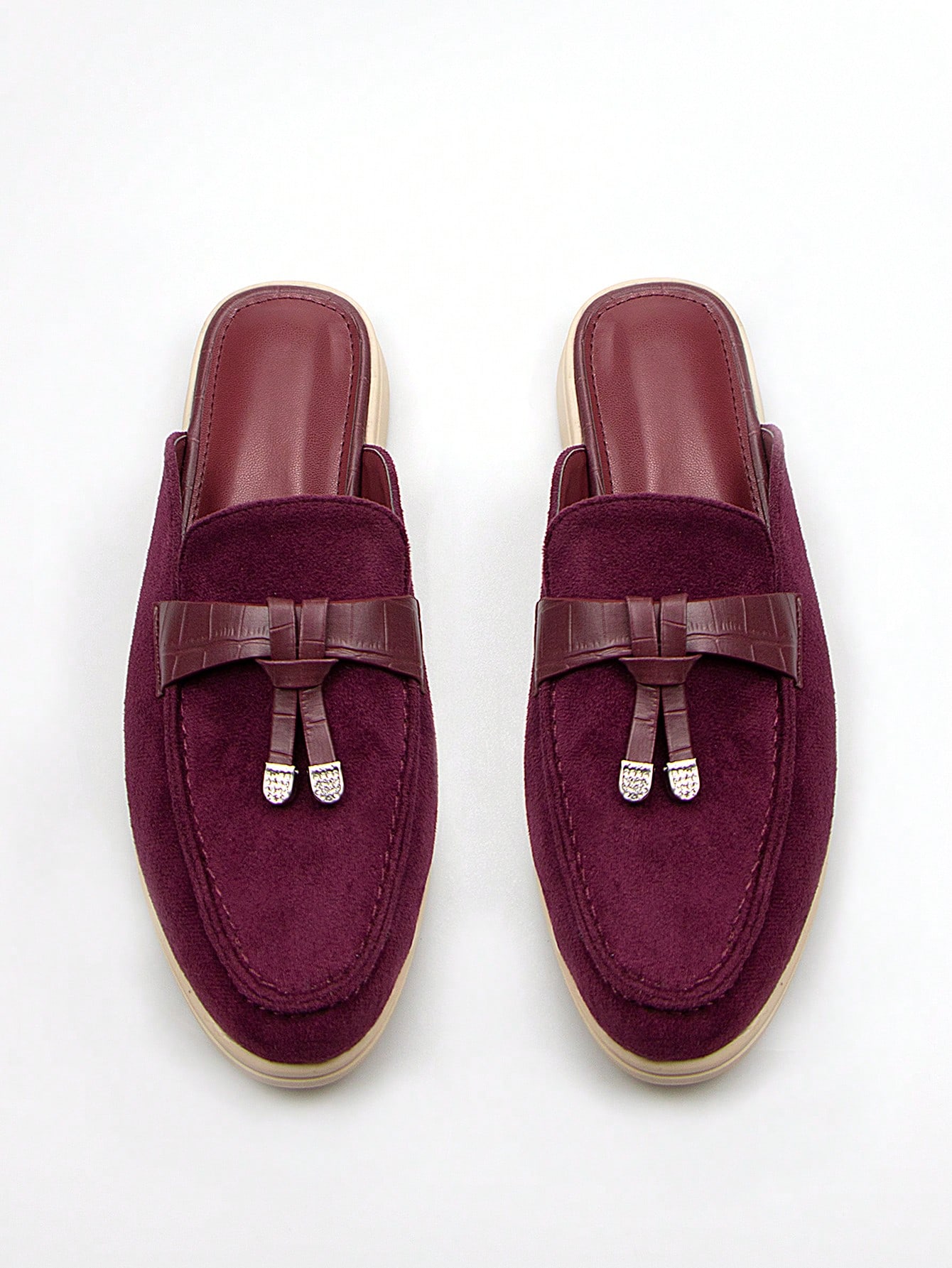 In Burgundy Women Flats