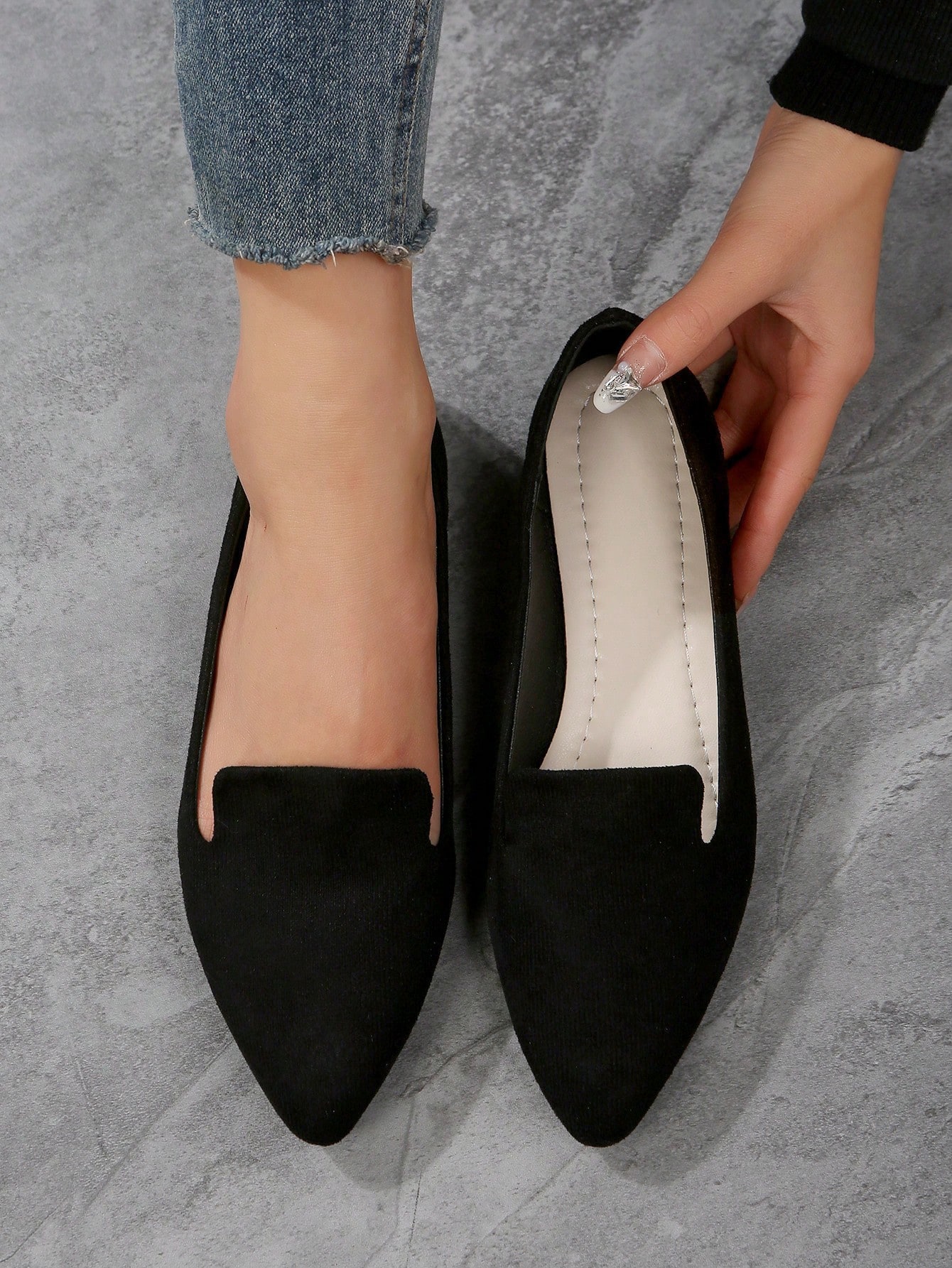 Women Flats