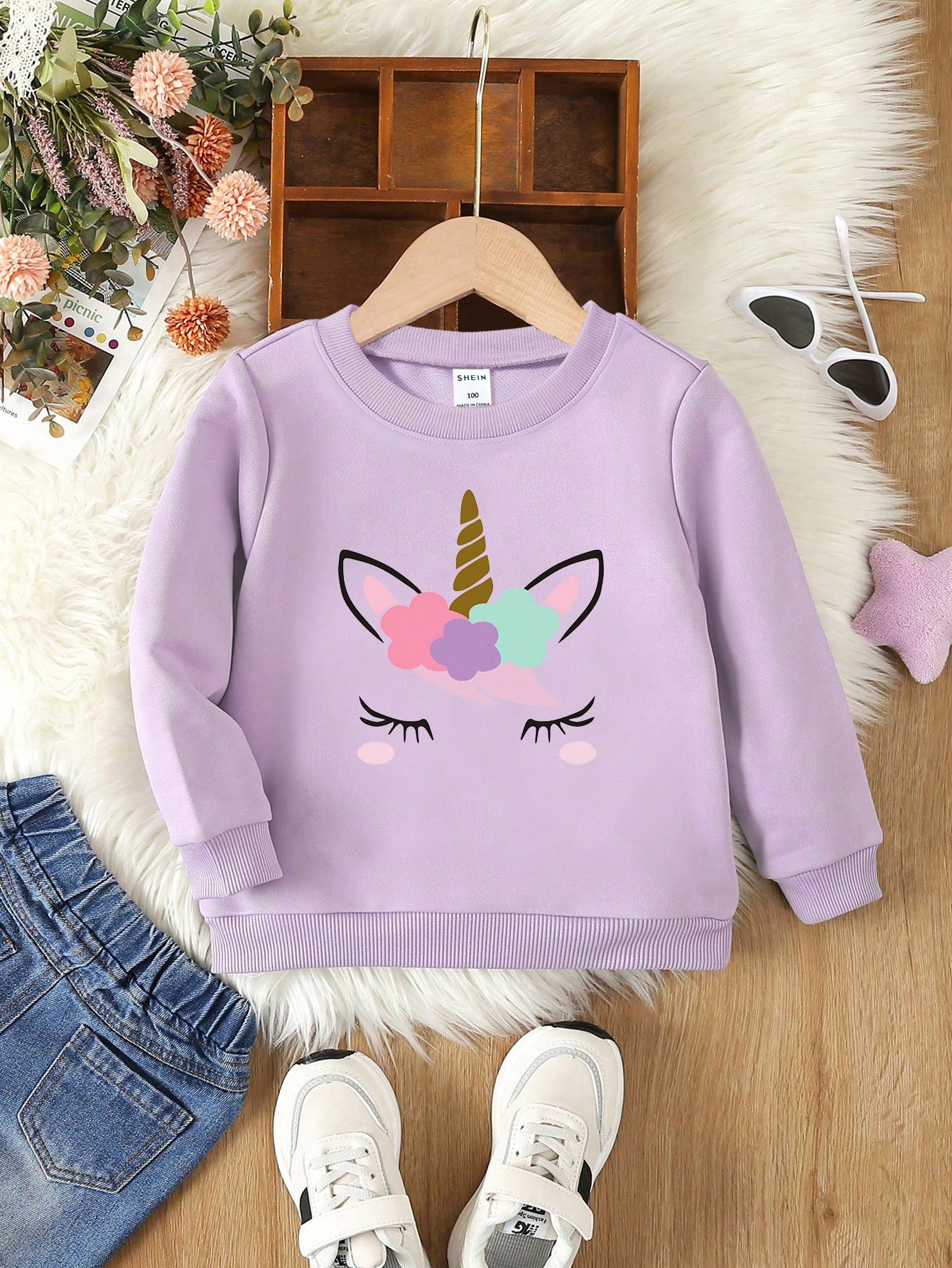 Young Girls Sweatshirts