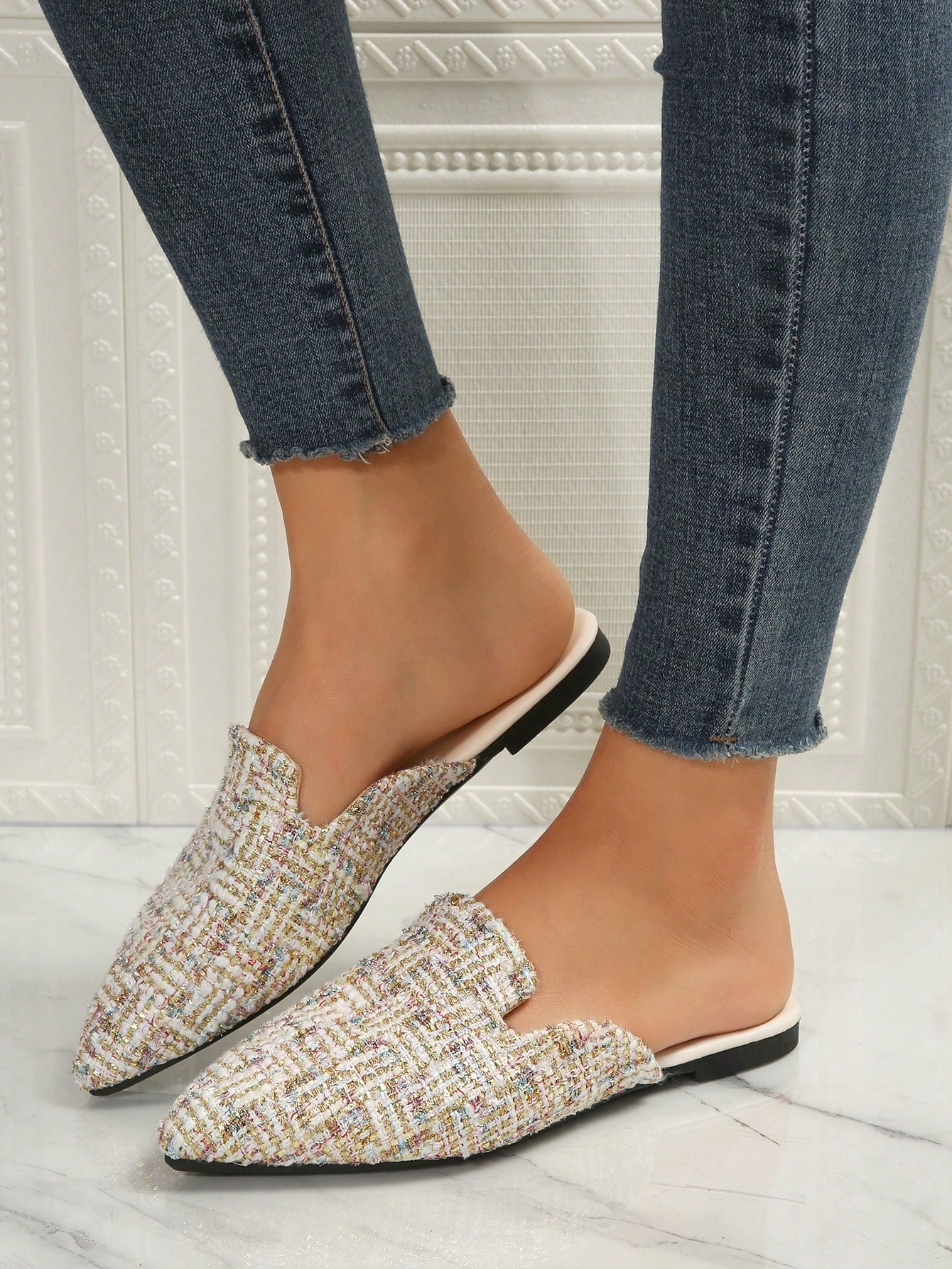 In Multicolor Women Flats