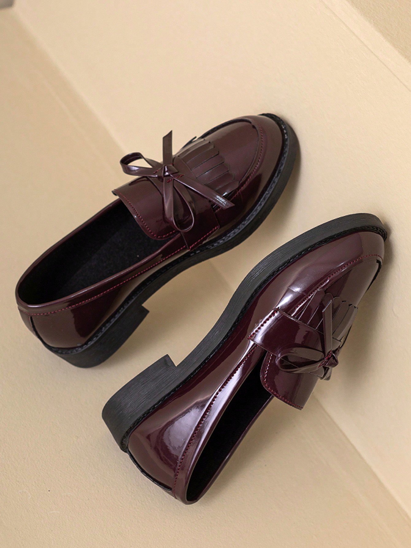 In Burgundy Women Flats