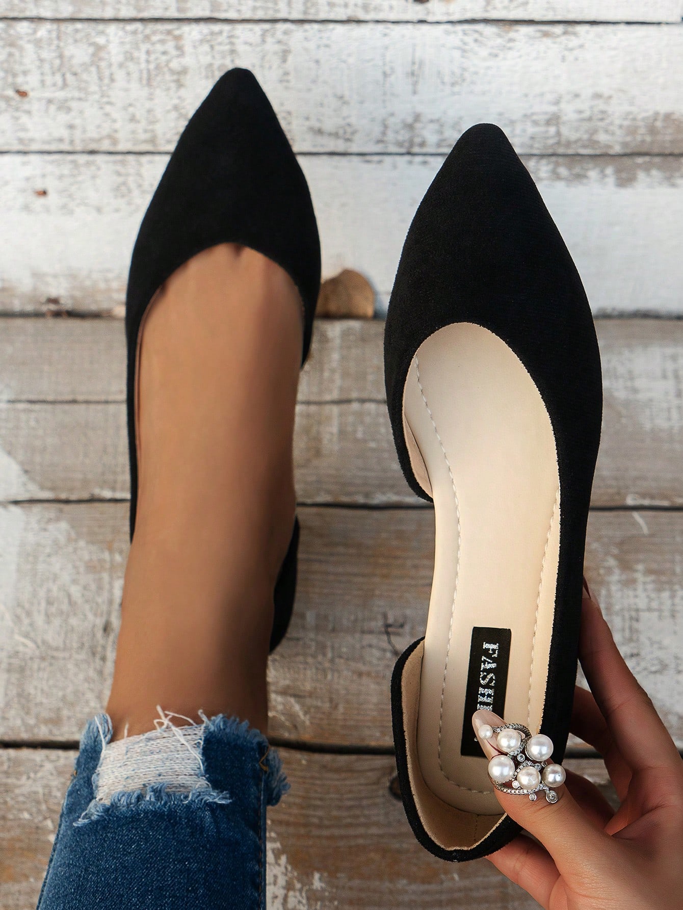 Women Flats