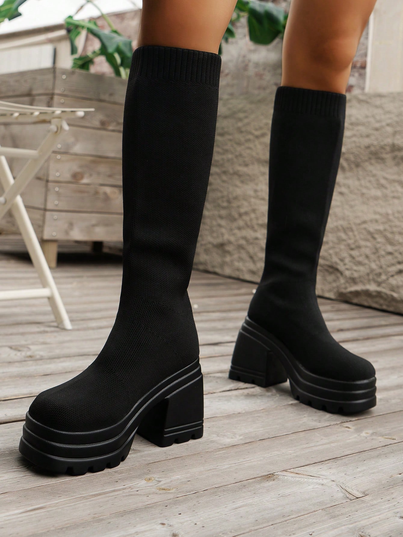 In Black Women Knee-High Boots