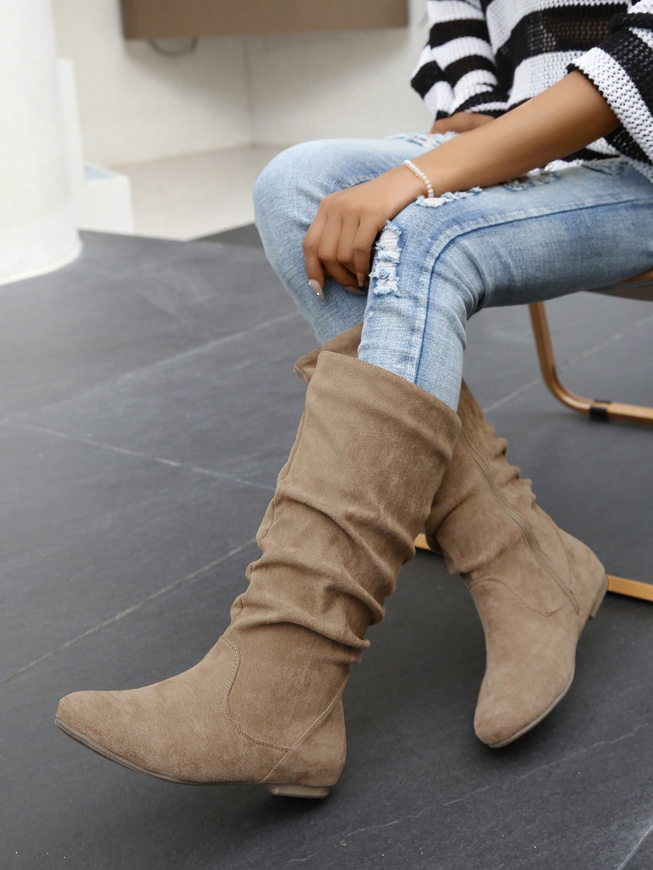 In Khaki Women Fashion Boots