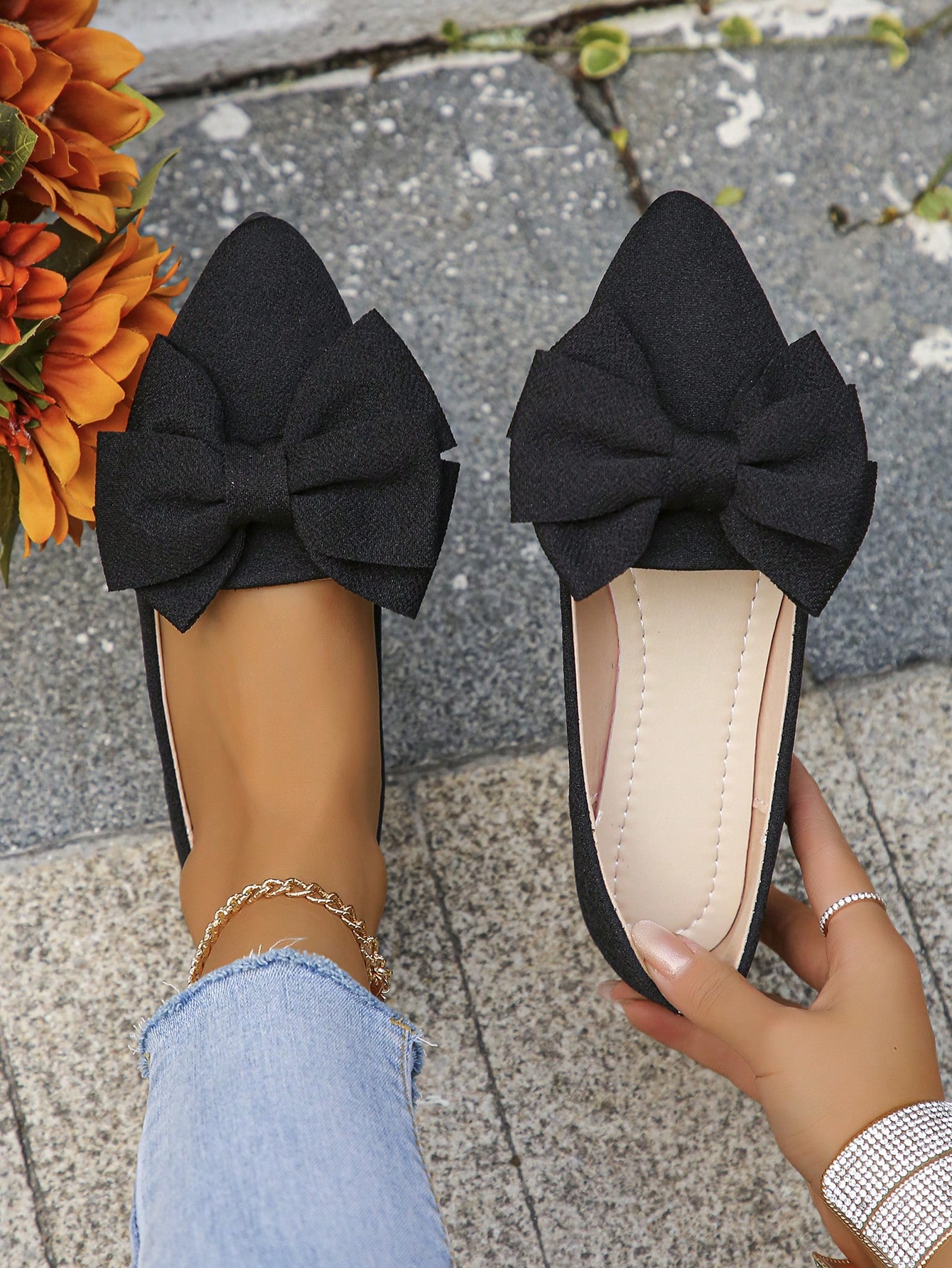 Women Flats