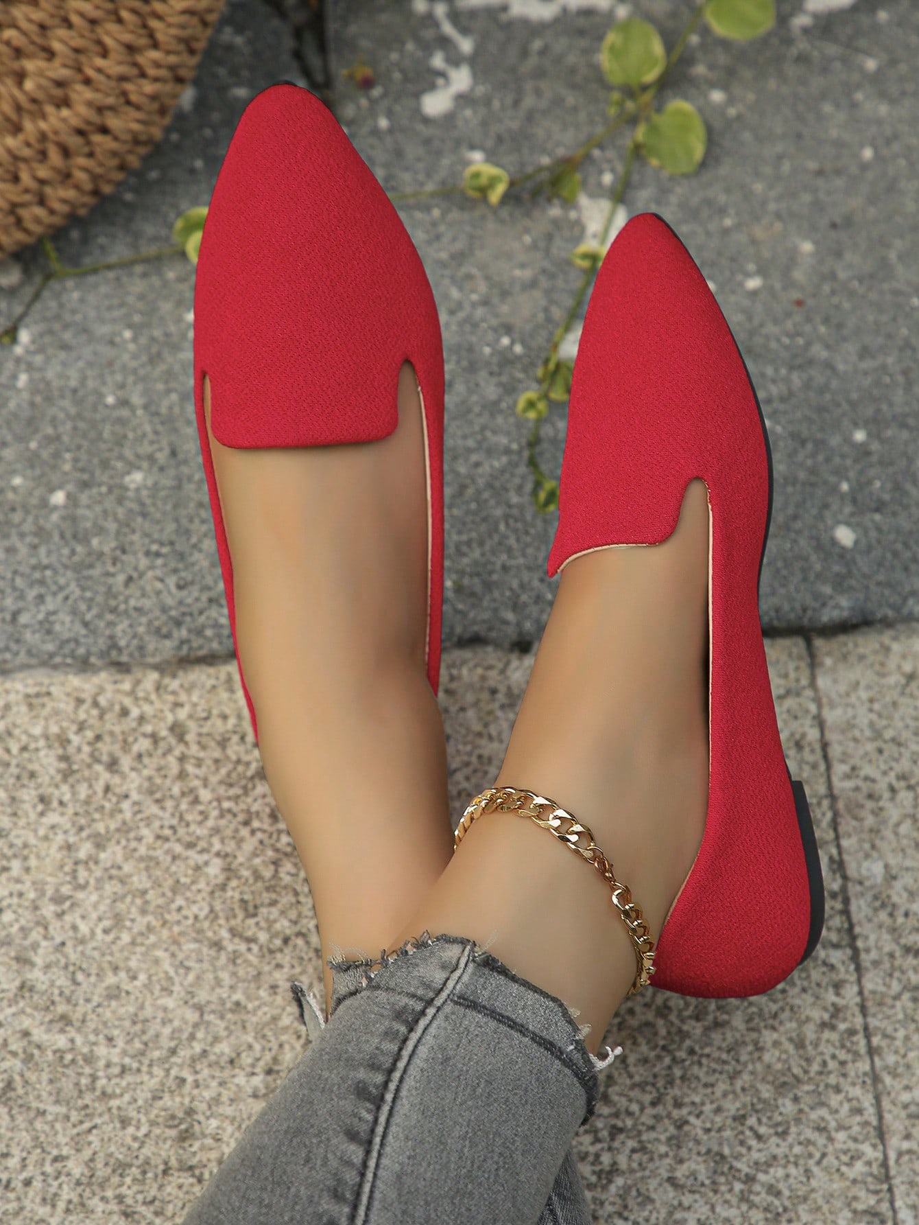 In Red Women Flats