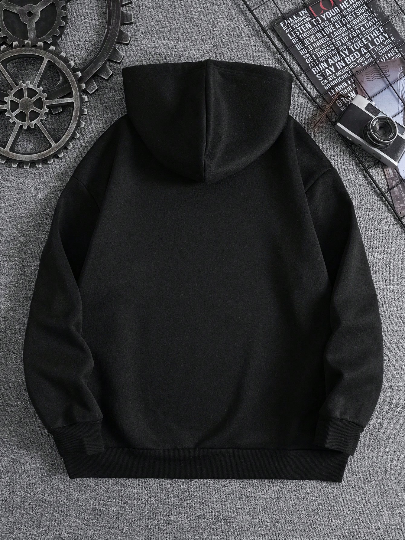 Men Hoodies & Sweatshirts