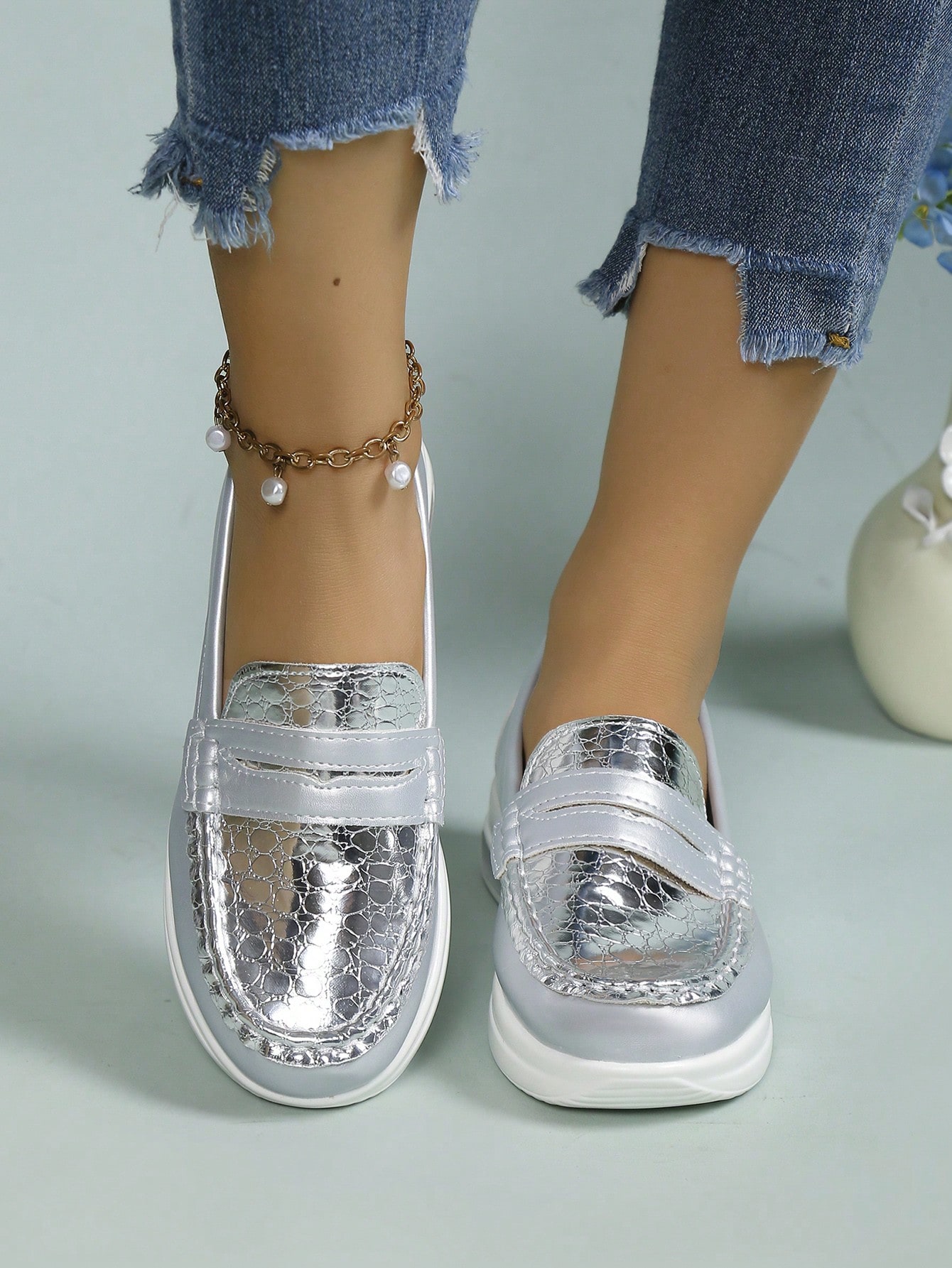 In Silver Women Flats