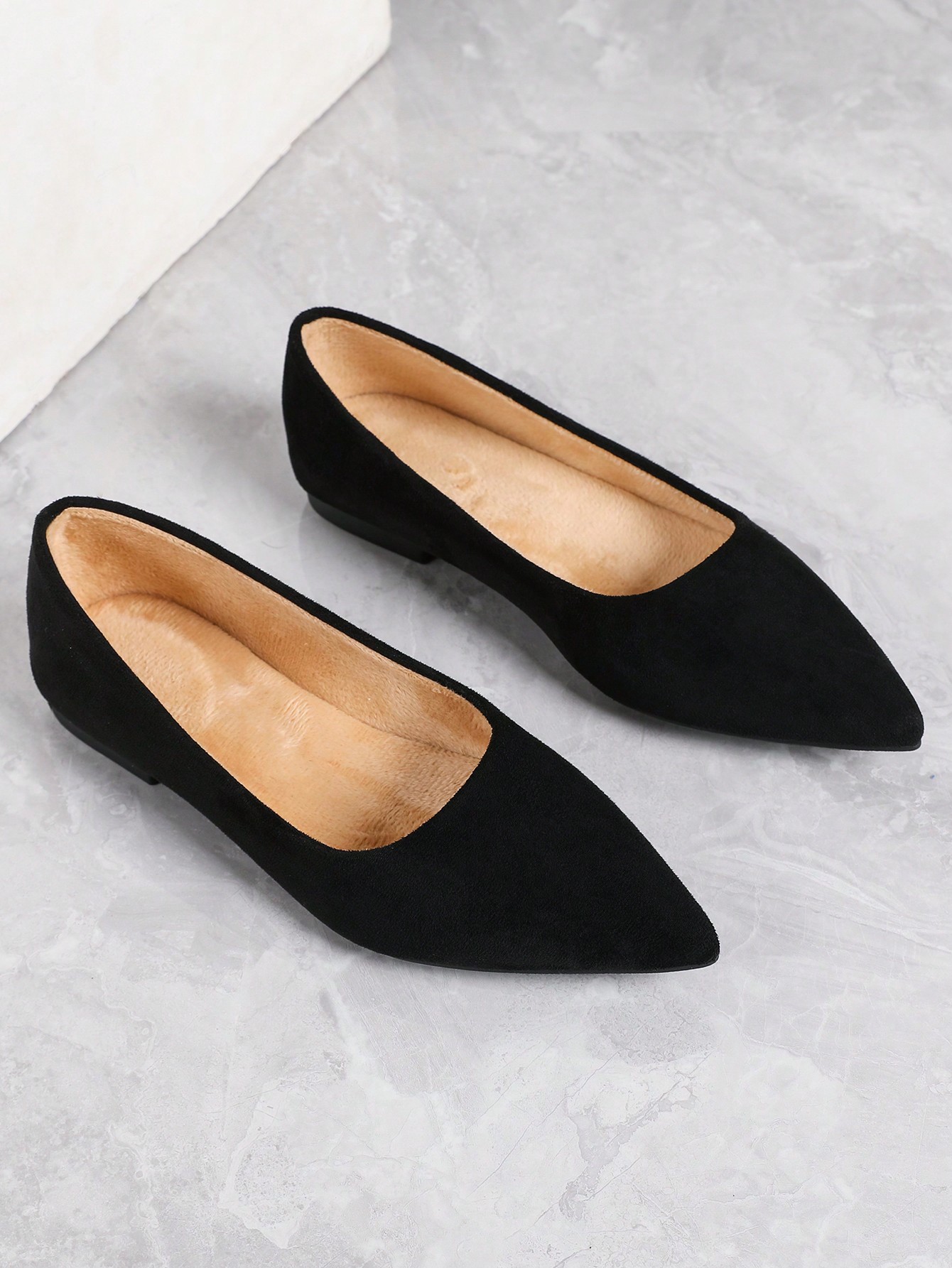 In Black Women Flats