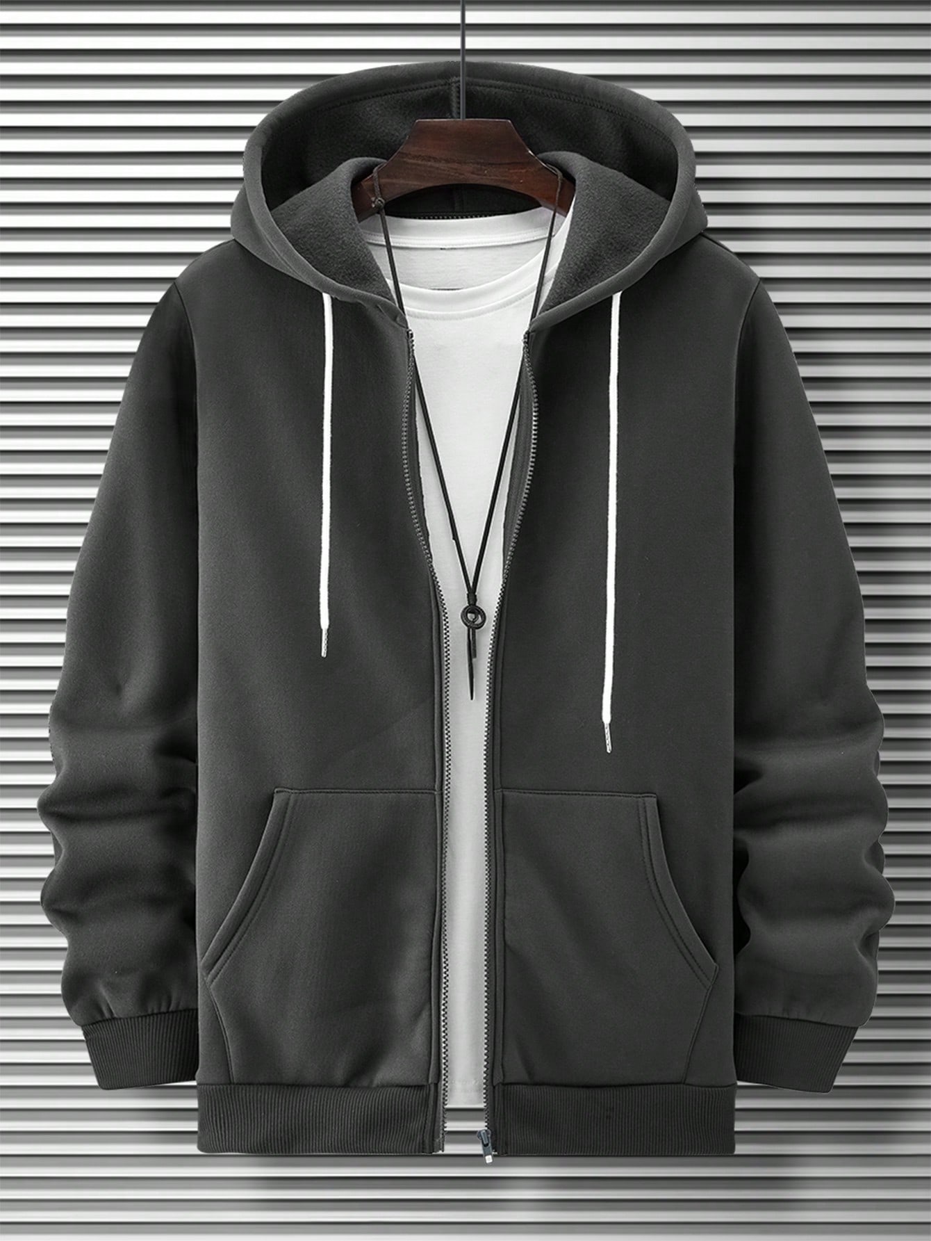 Men Hoodies & Sweatshirts