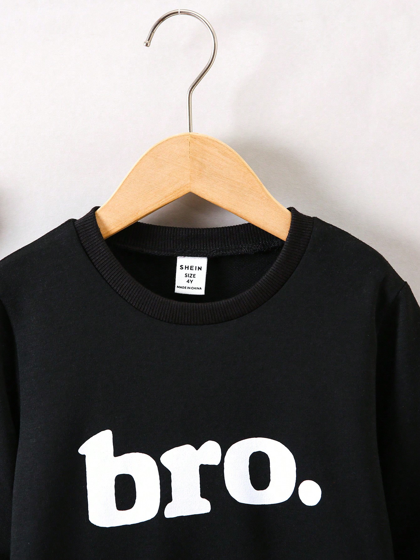 Young Boys Sweatshirts