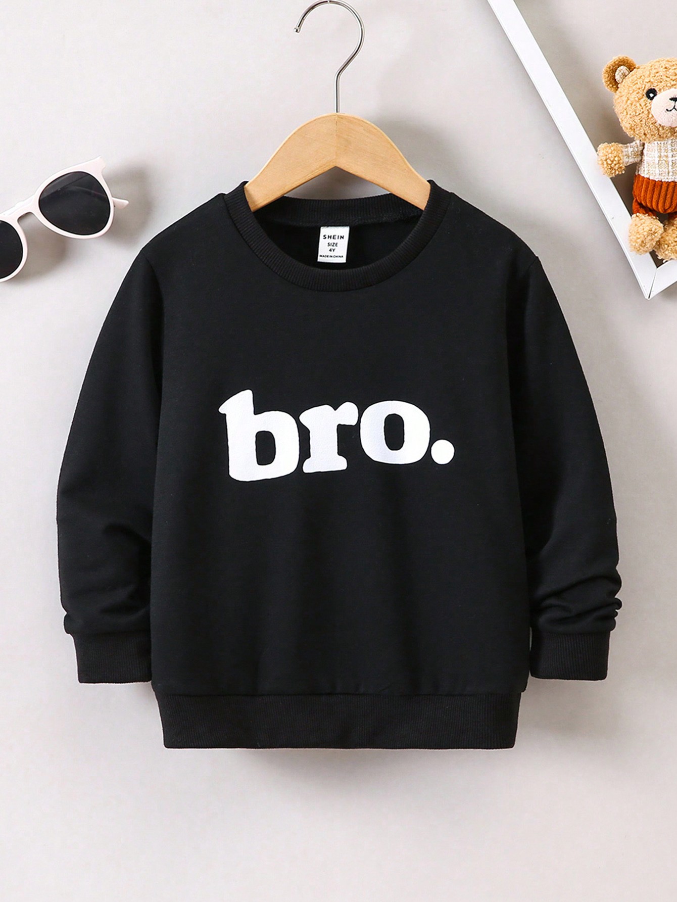 Young Boys Sweatshirts