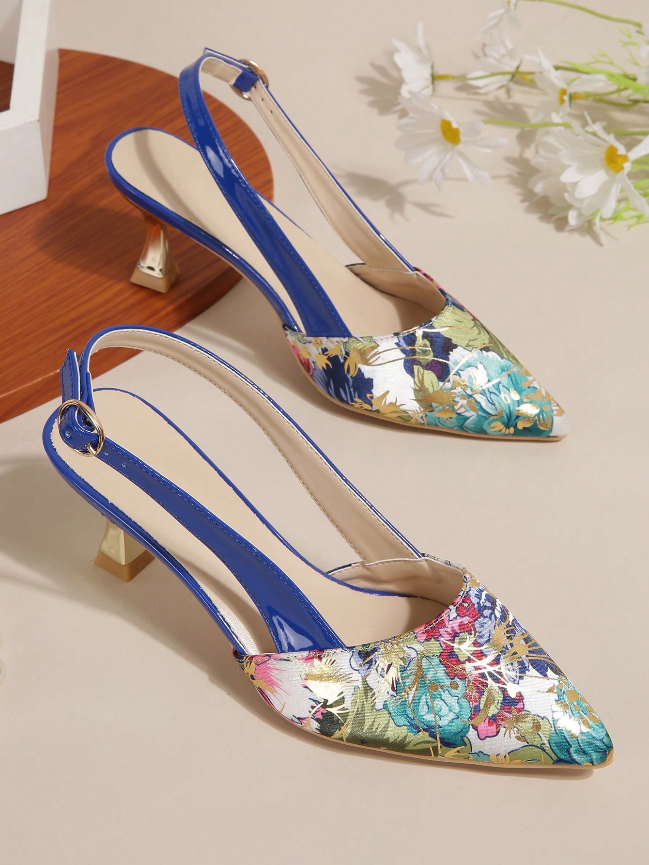 In Blue Women Pumps