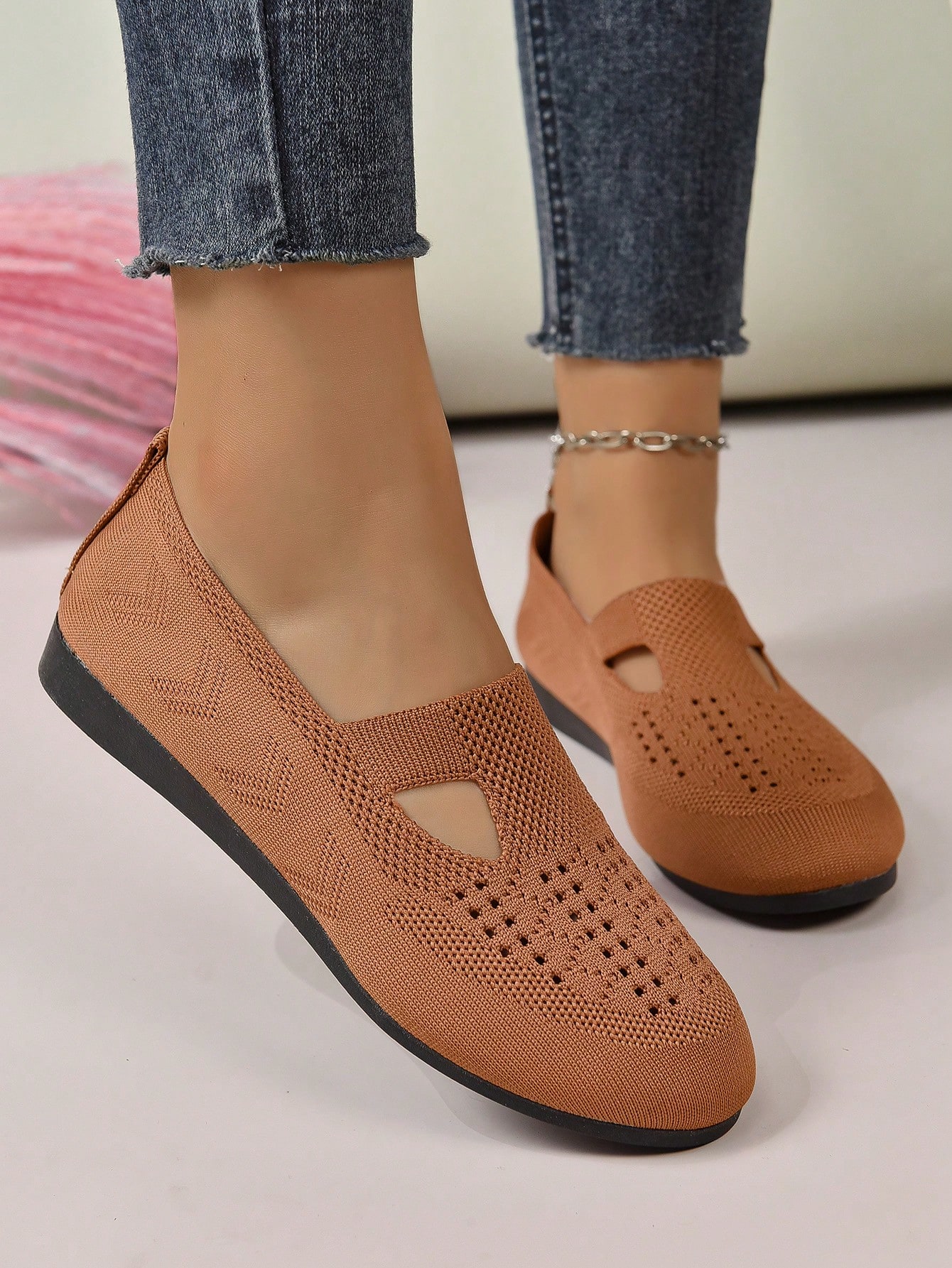 In Brown Women Flats