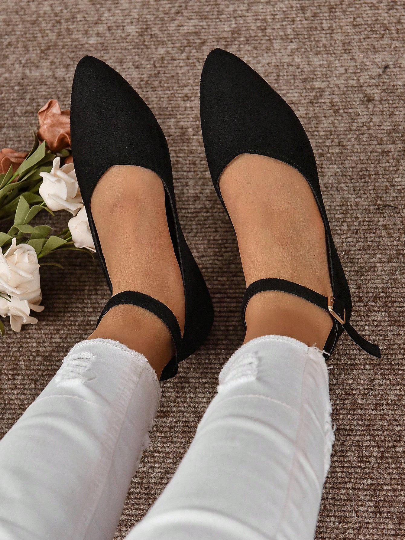 Women Flats Below $9.99