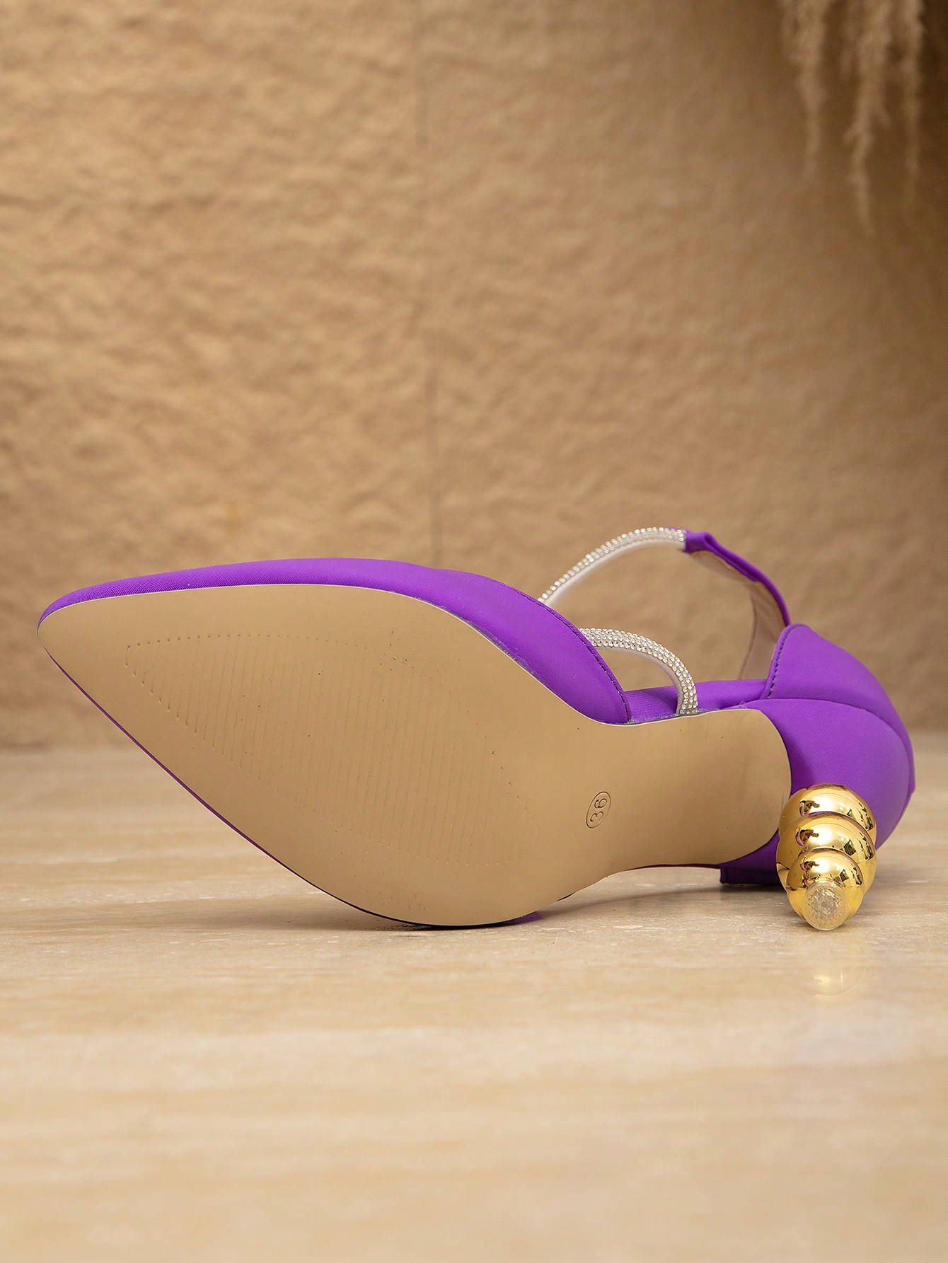 In Purple Women Pumps