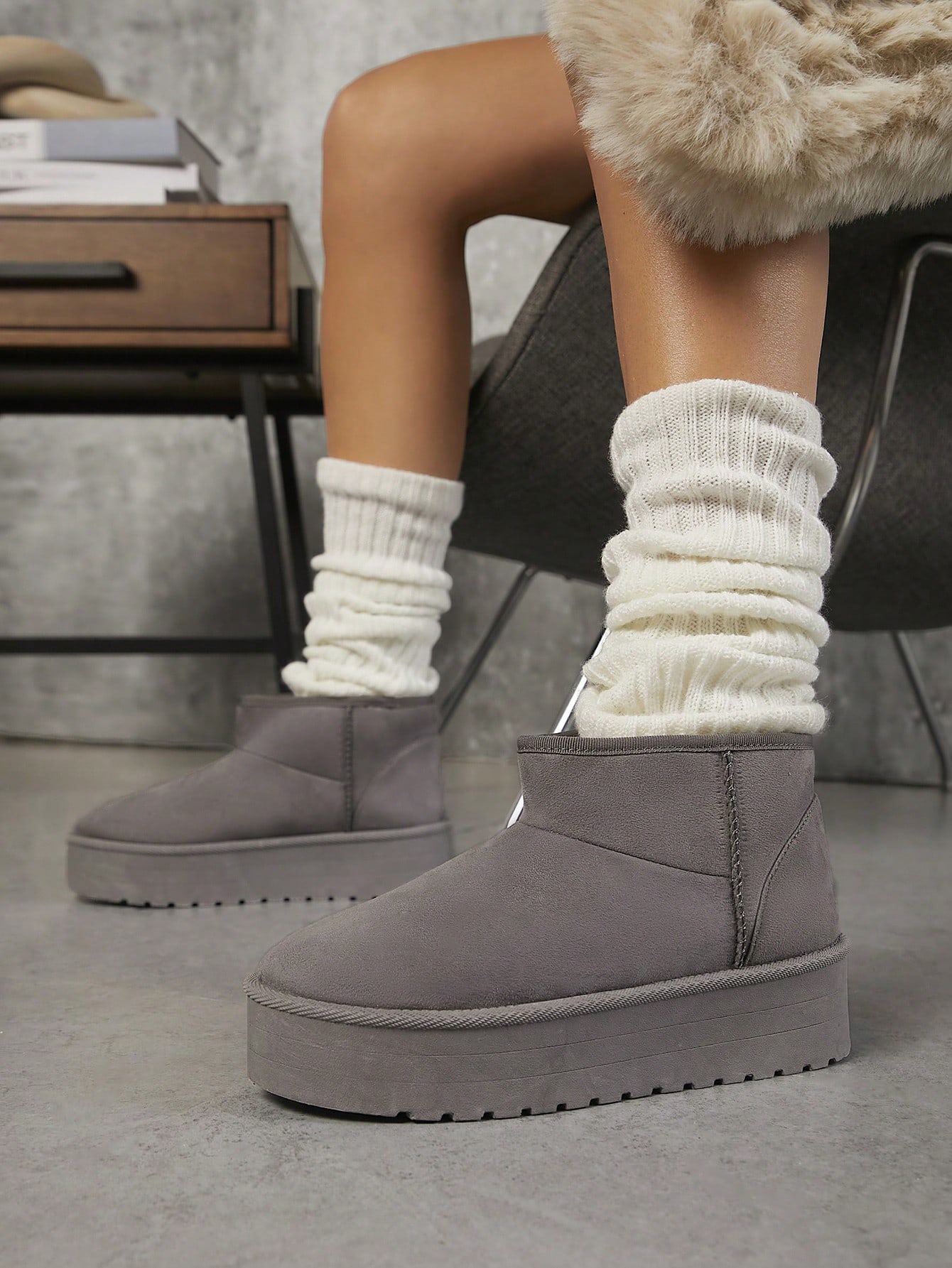 In Grey Women Ankle Boots & Booties