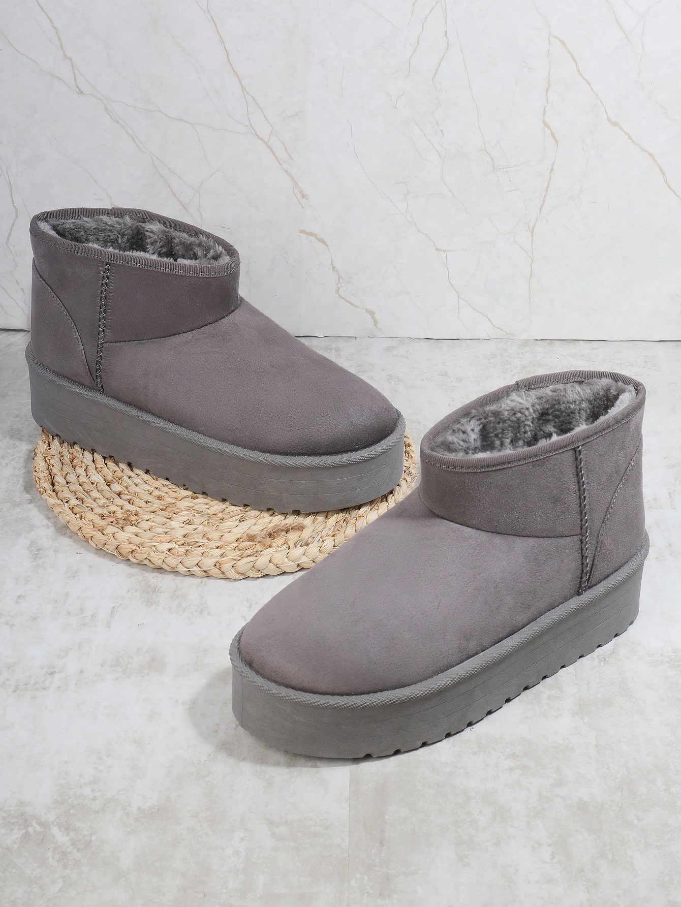 In Grey Women Ankle Boots & Booties