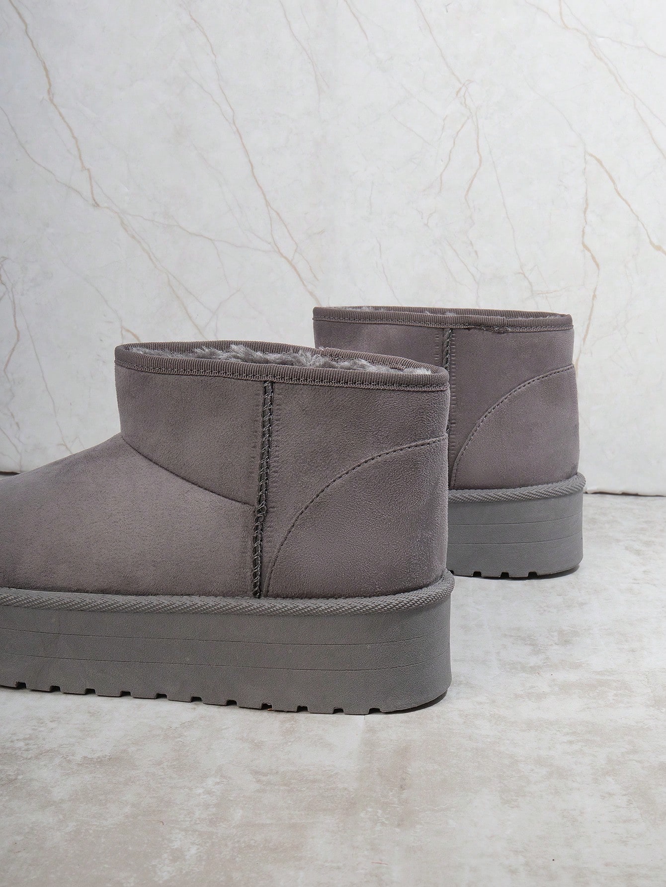 In Grey Women Ankle Boots & Booties