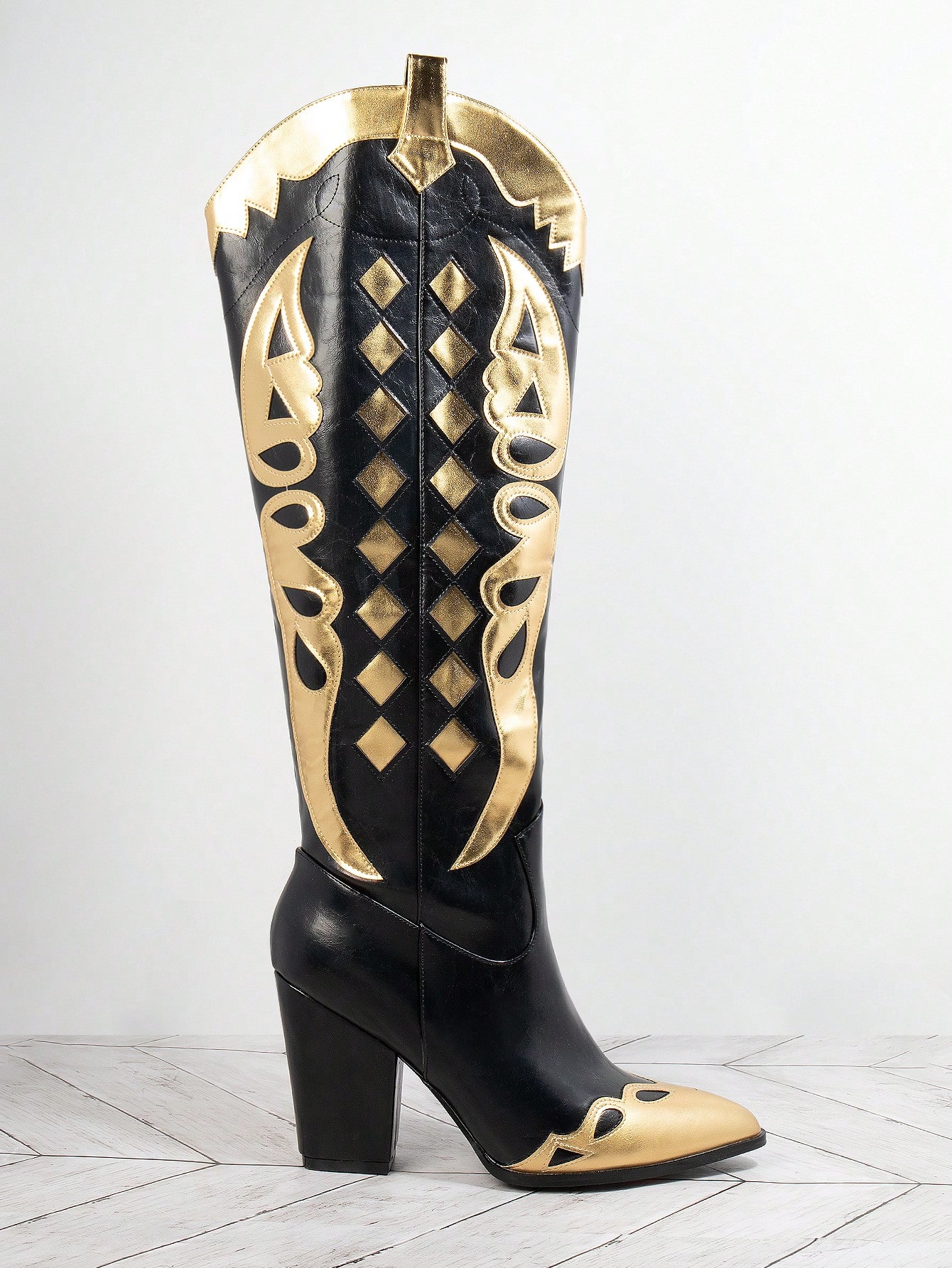 In Gold Women Fashion Boots