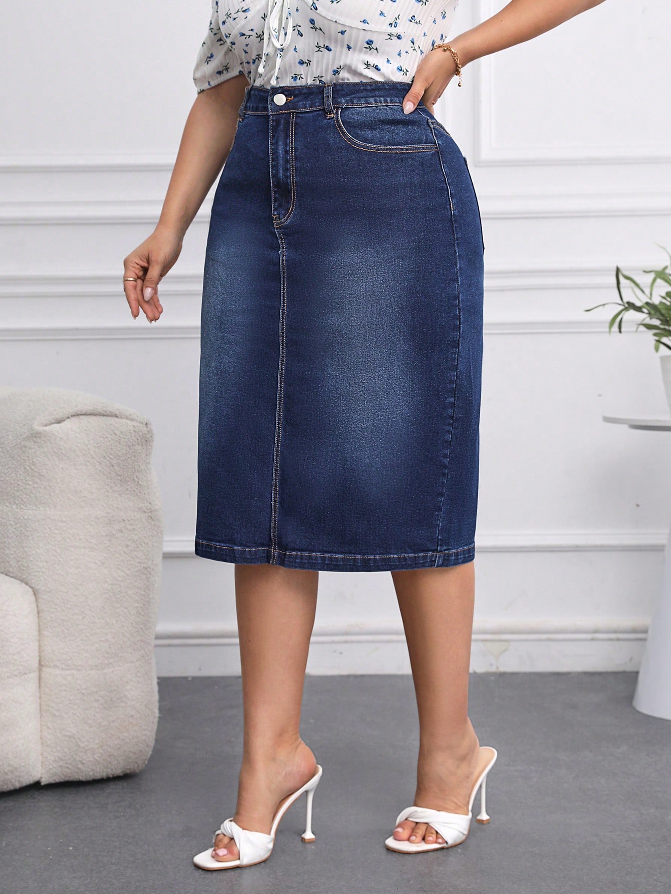 Plus Size Denim Skirts