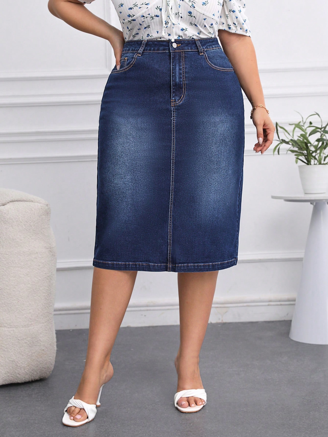 Plus Size Denim Skirts