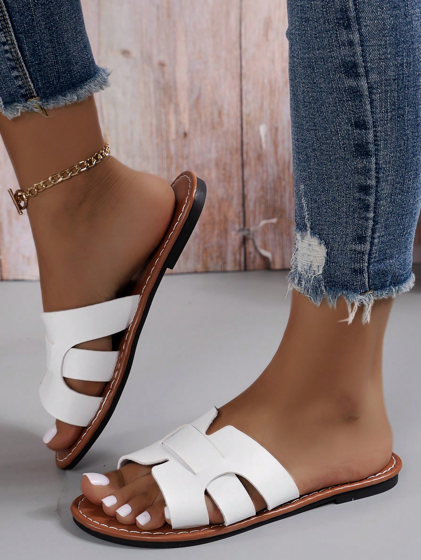 In White Women Flat Sandals