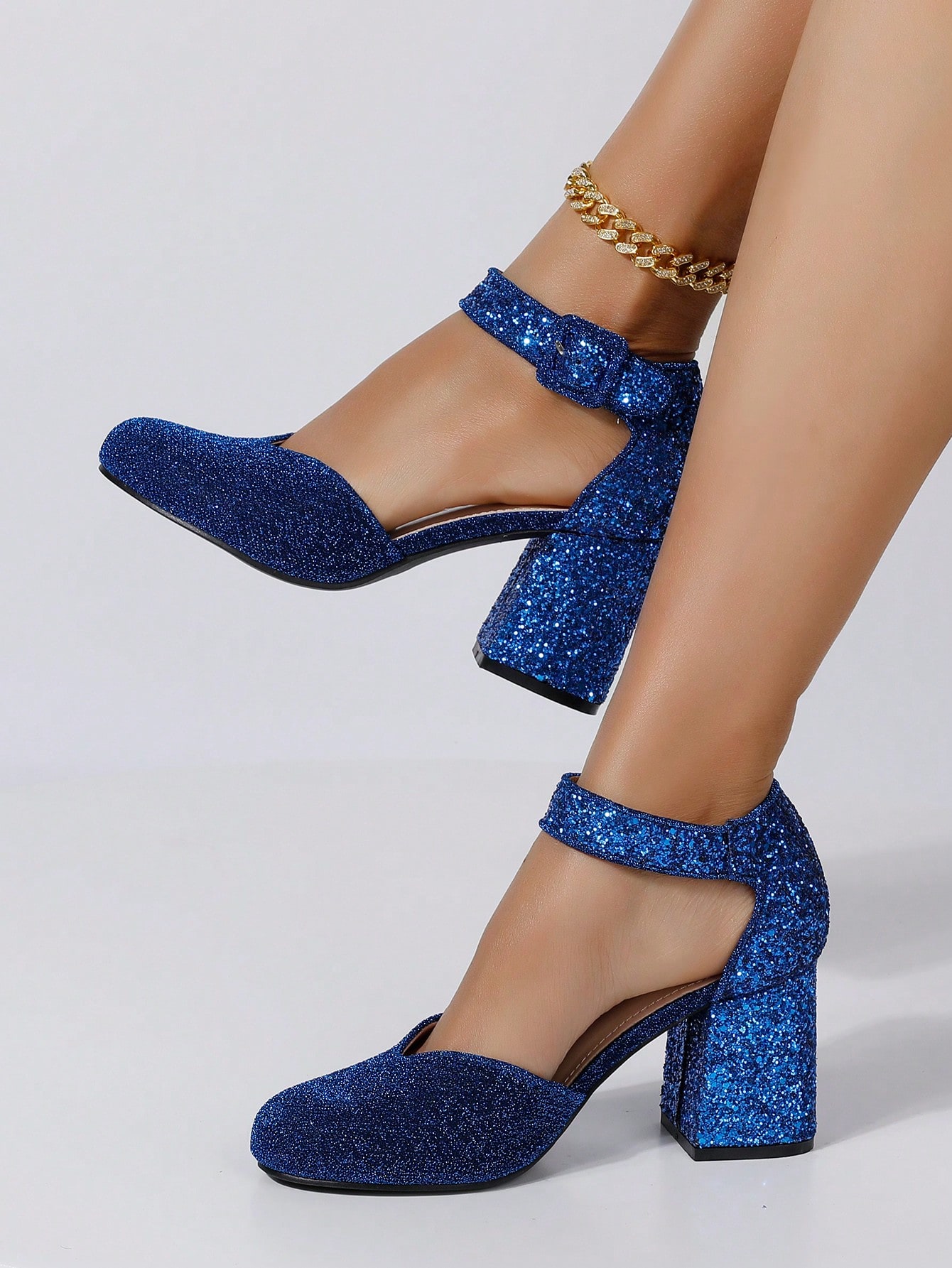 In Royal Blue Women Pumps