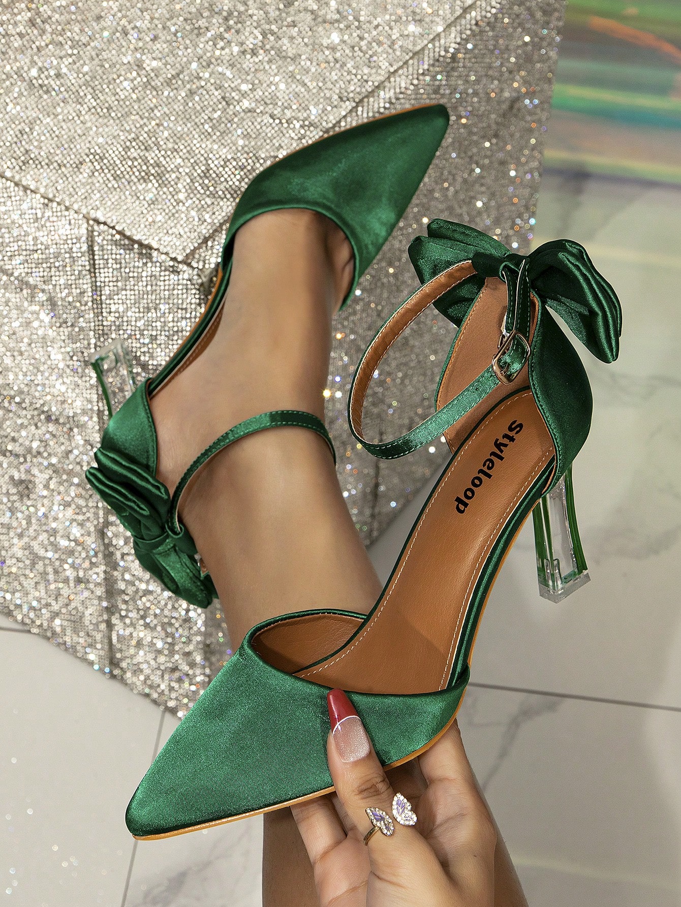 In Green Women Pumps