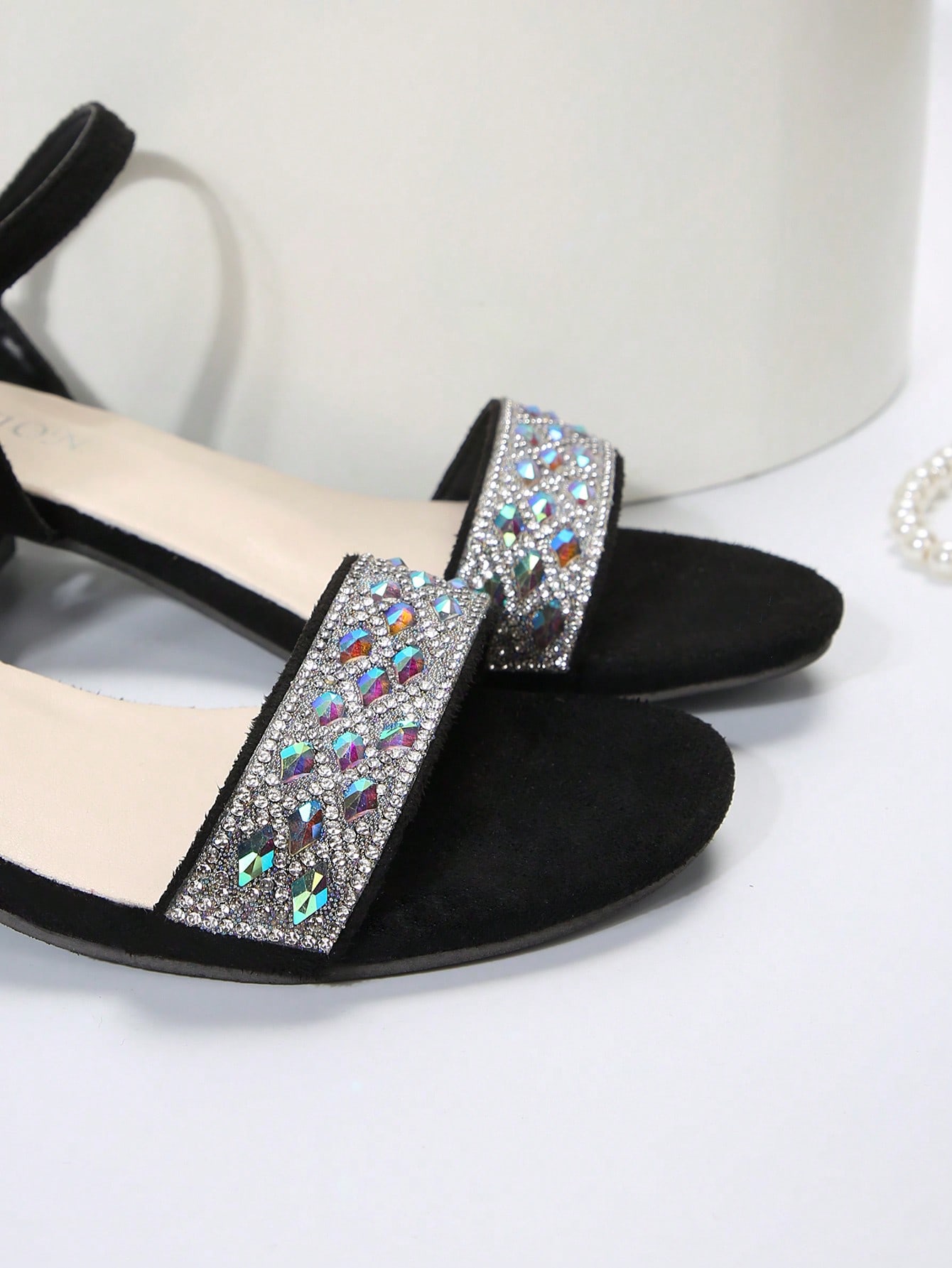 Low Heel Women Heeled Sandals