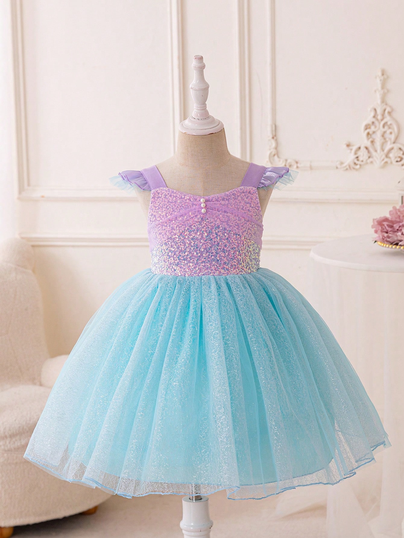 Young Girls Partywear