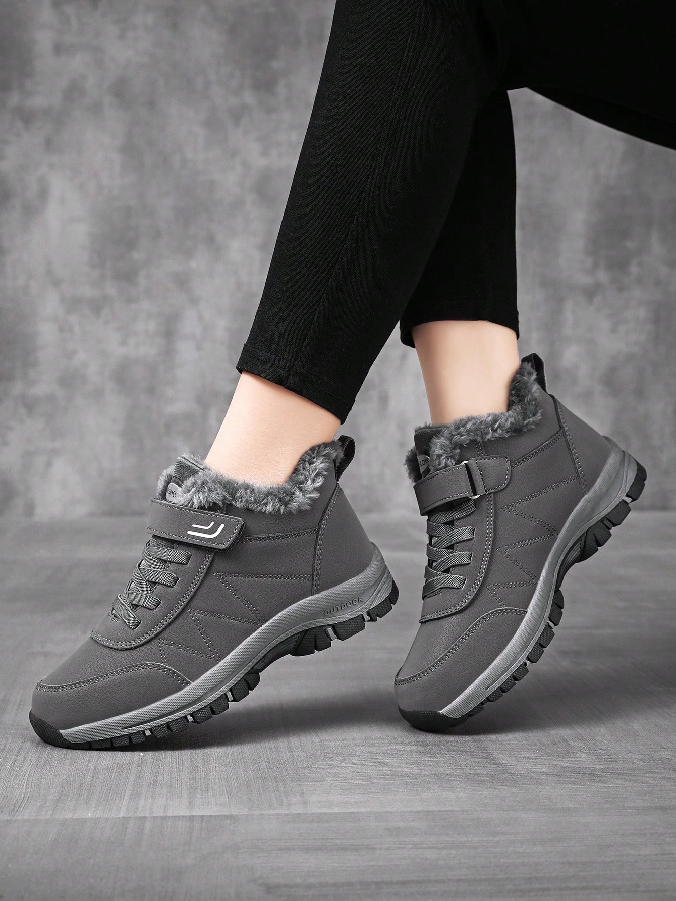 In Grey Women Ankle Boots & Booties