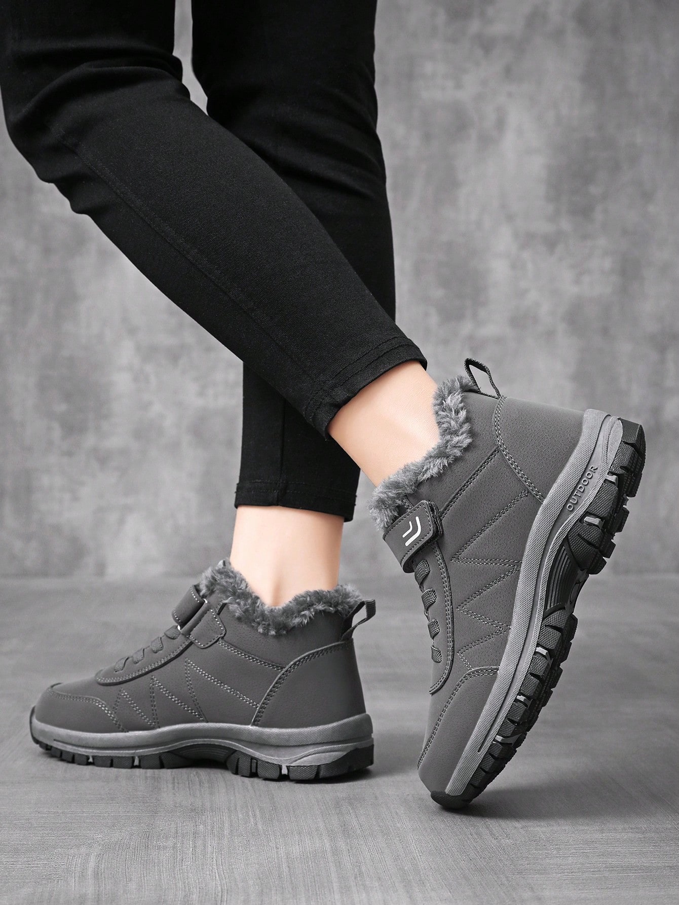 In Grey Women Ankle Boots & Booties