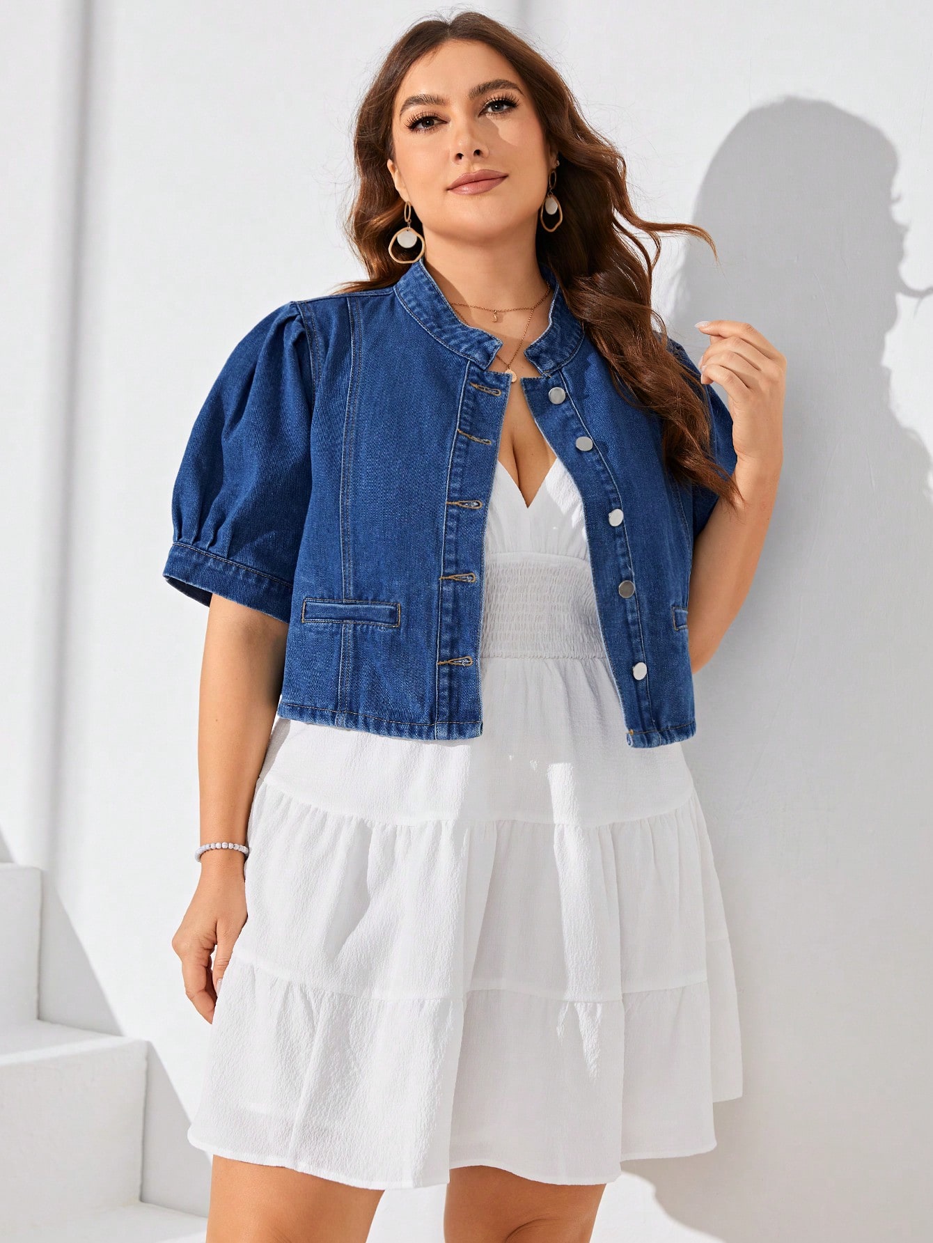 In Short Sleeve Plus Size Denim Jackets