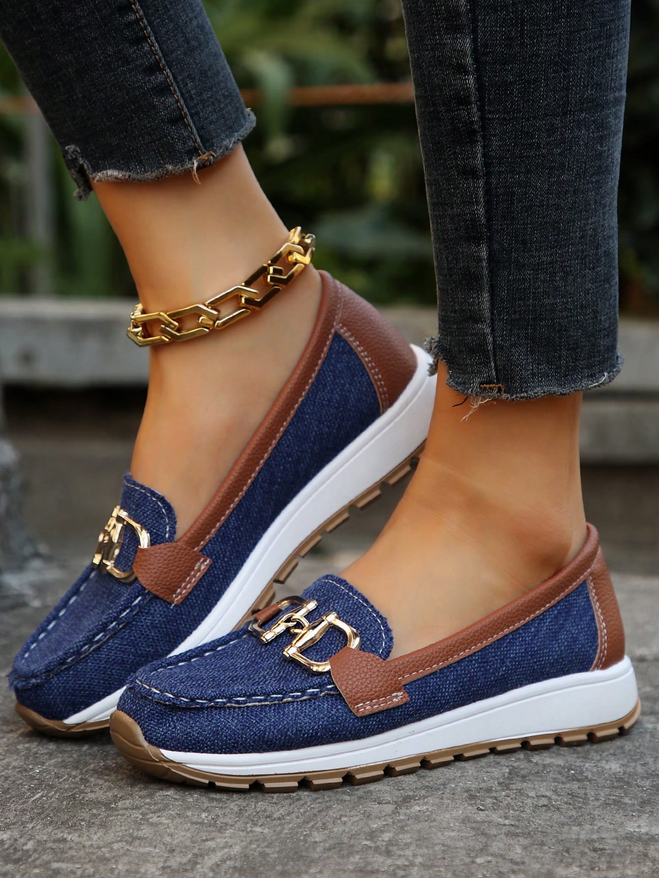 In Blue Women Flats