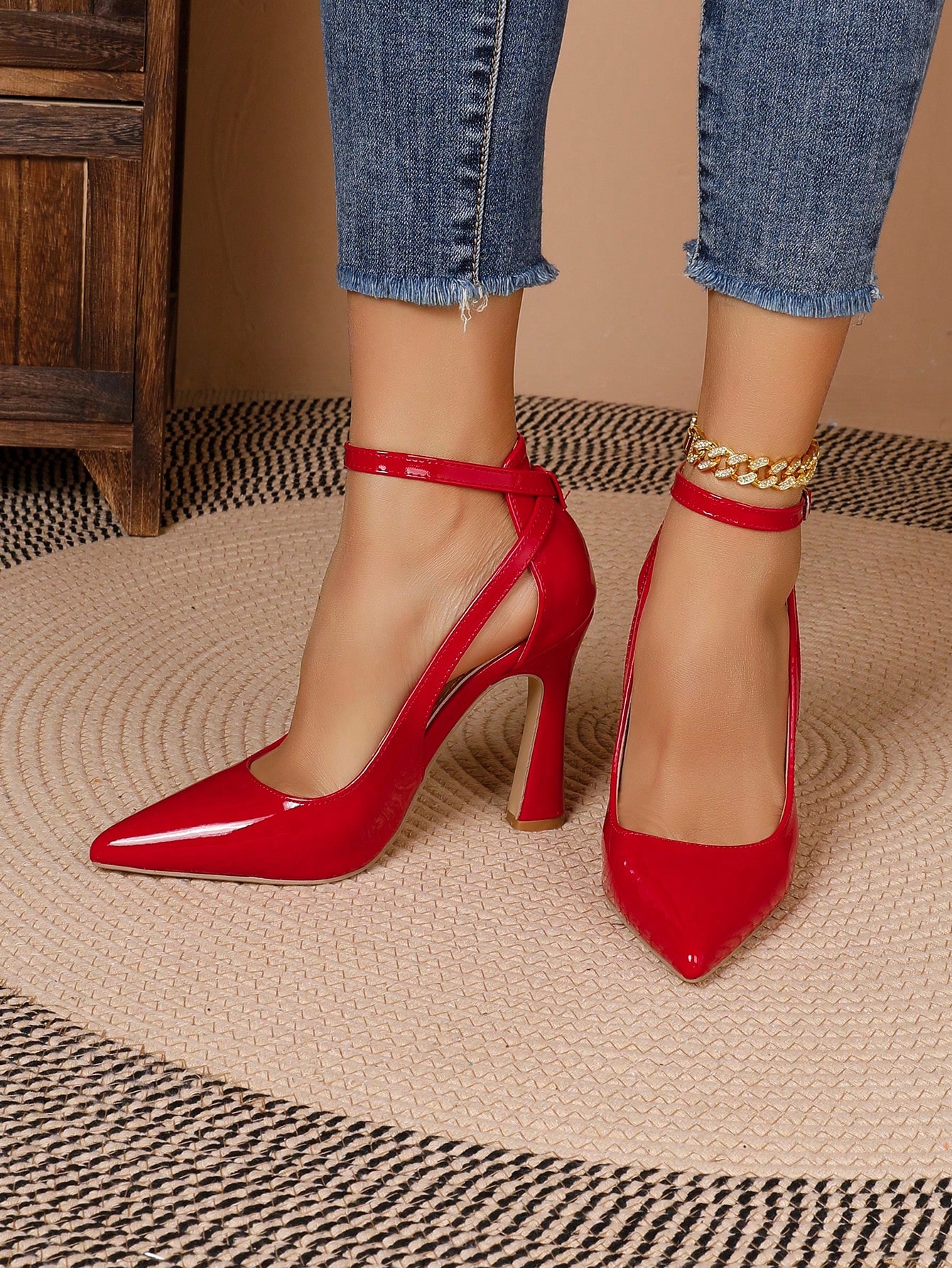 In Red Women Pumps