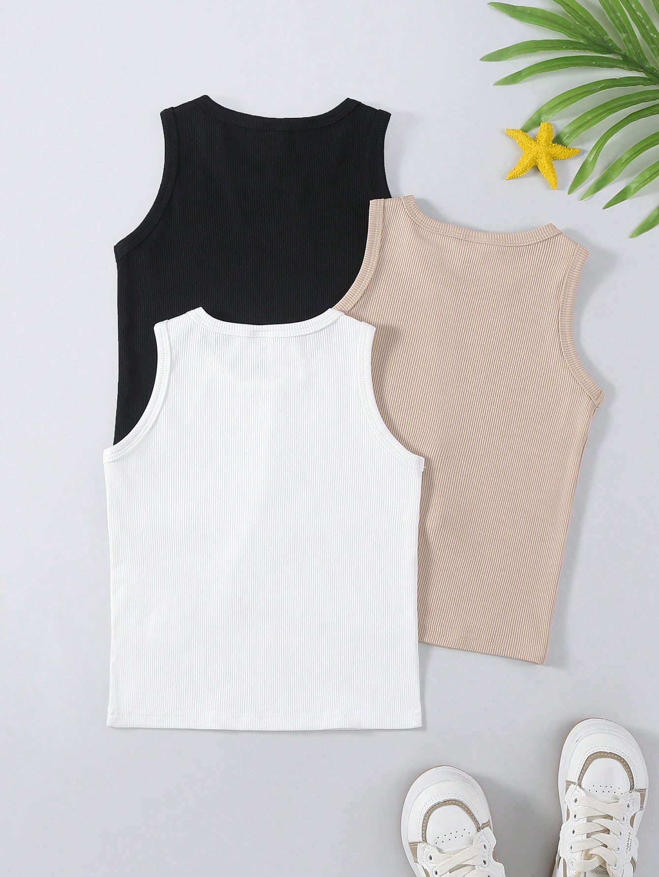 Young Girls Tank Tops & Camis