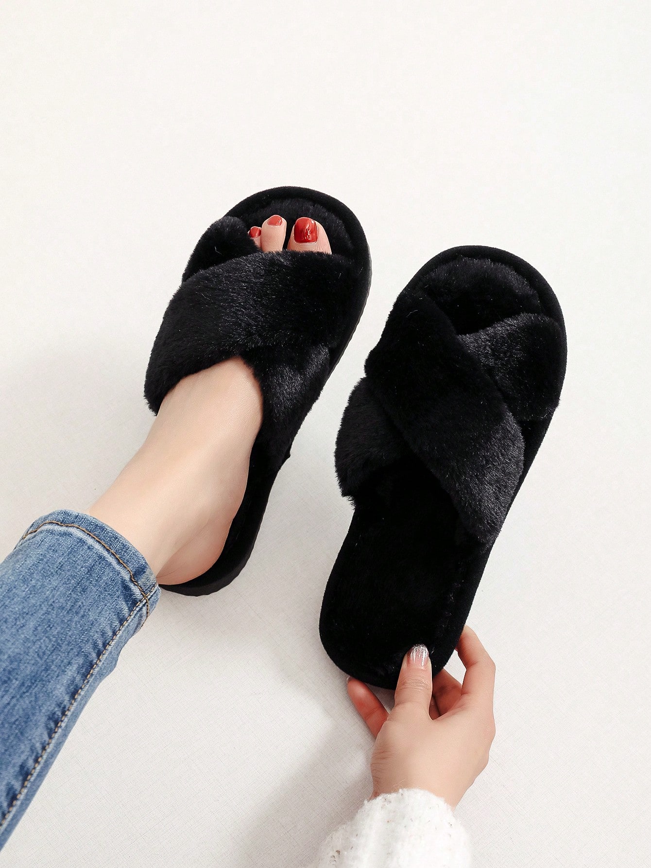 In Black Women Home Slippers