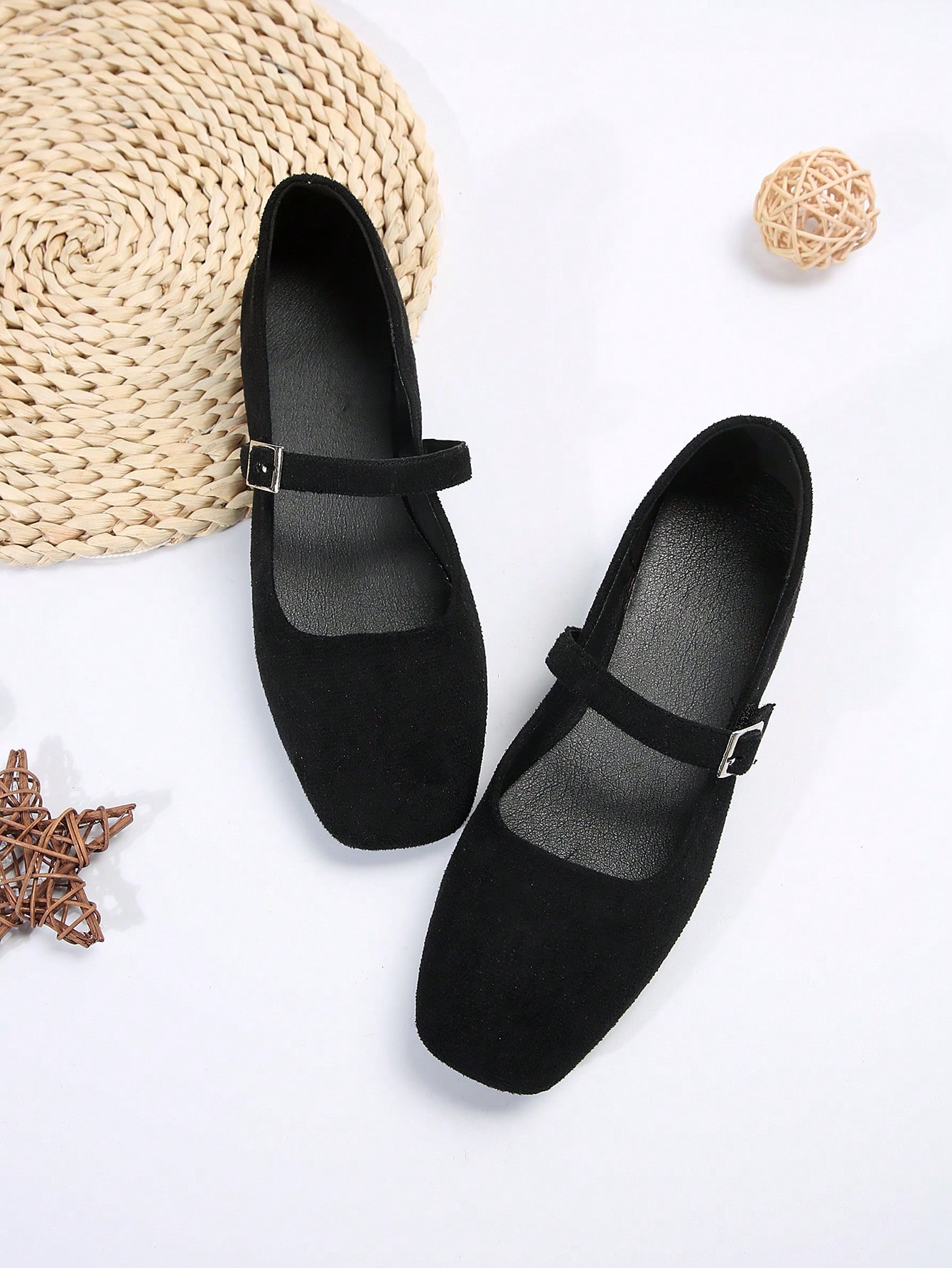 In Black Women Flats