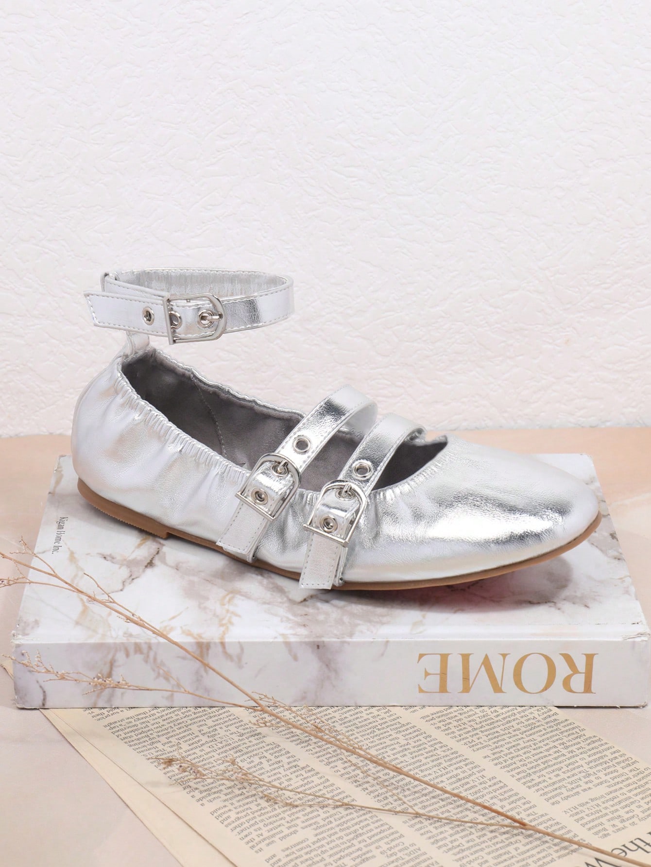 In Silver Women Flats