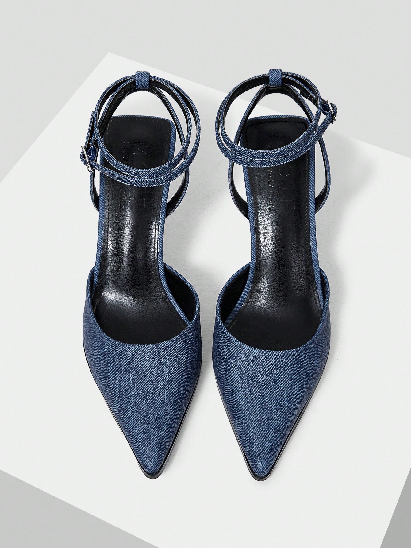 In Blue Women Pumps