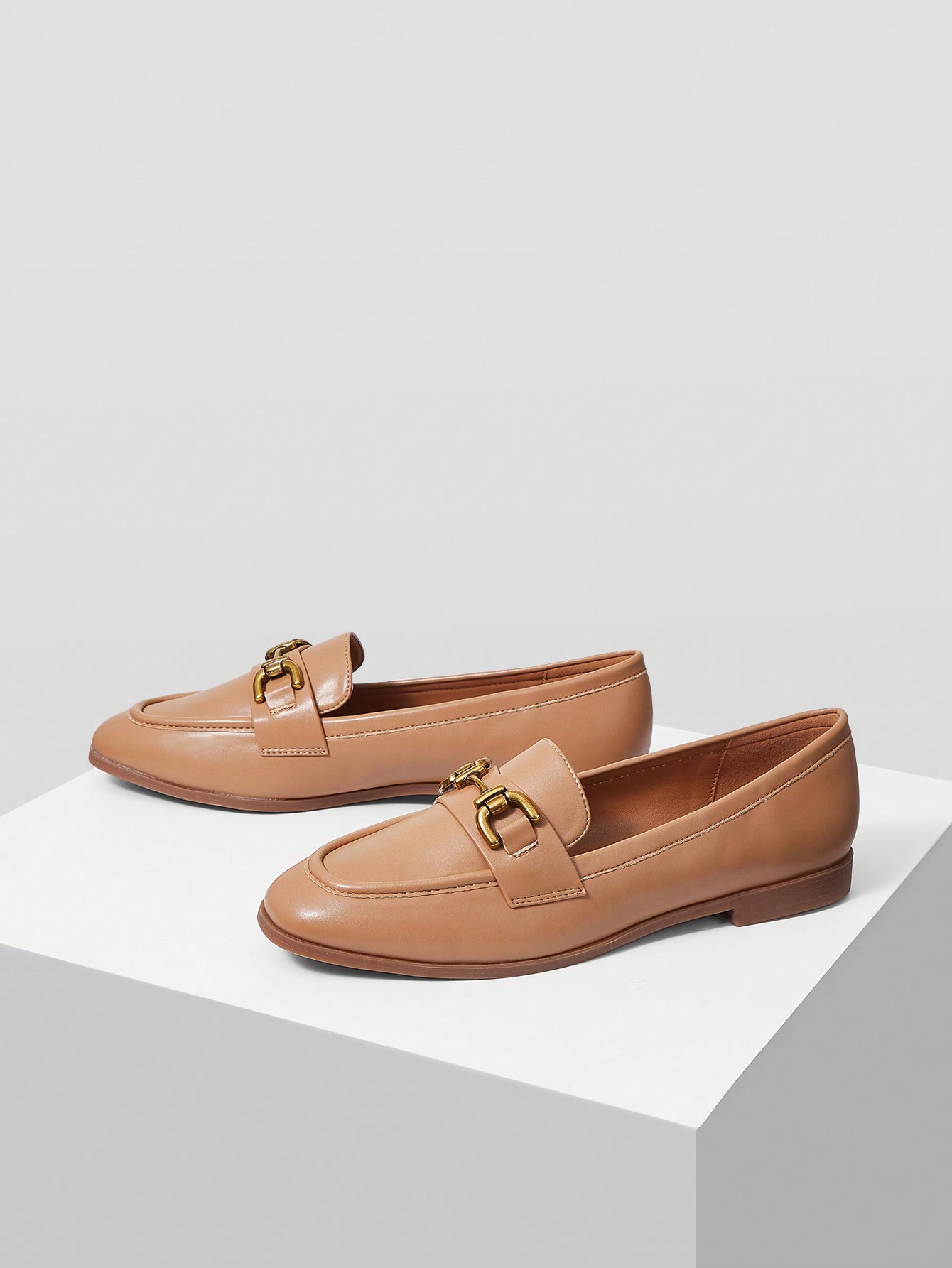 In Brown Women Flats