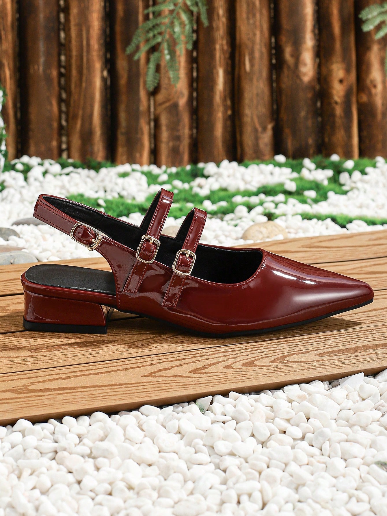 In Burgundy Women Flats